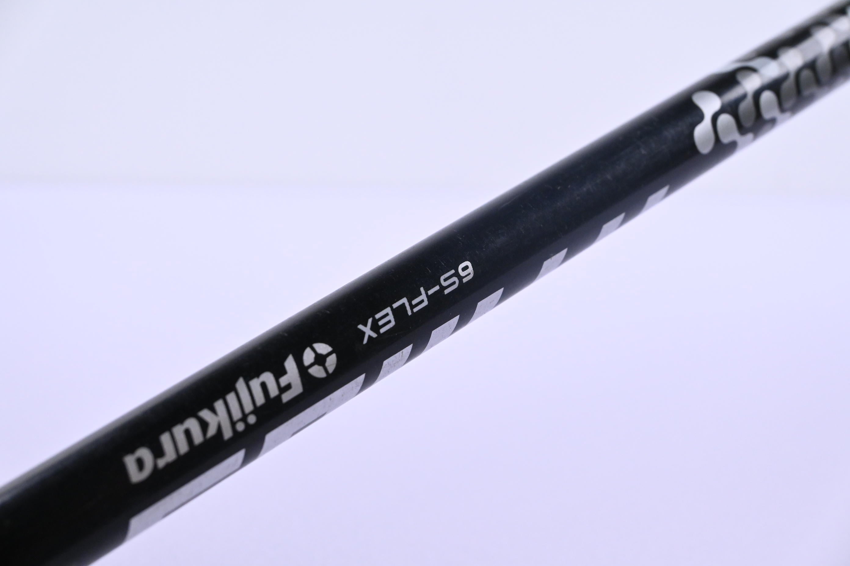 Taylormade M6 Driver / 10.5 Degree / Stiff Flex Fujikura Atmos Black 6 Shaft