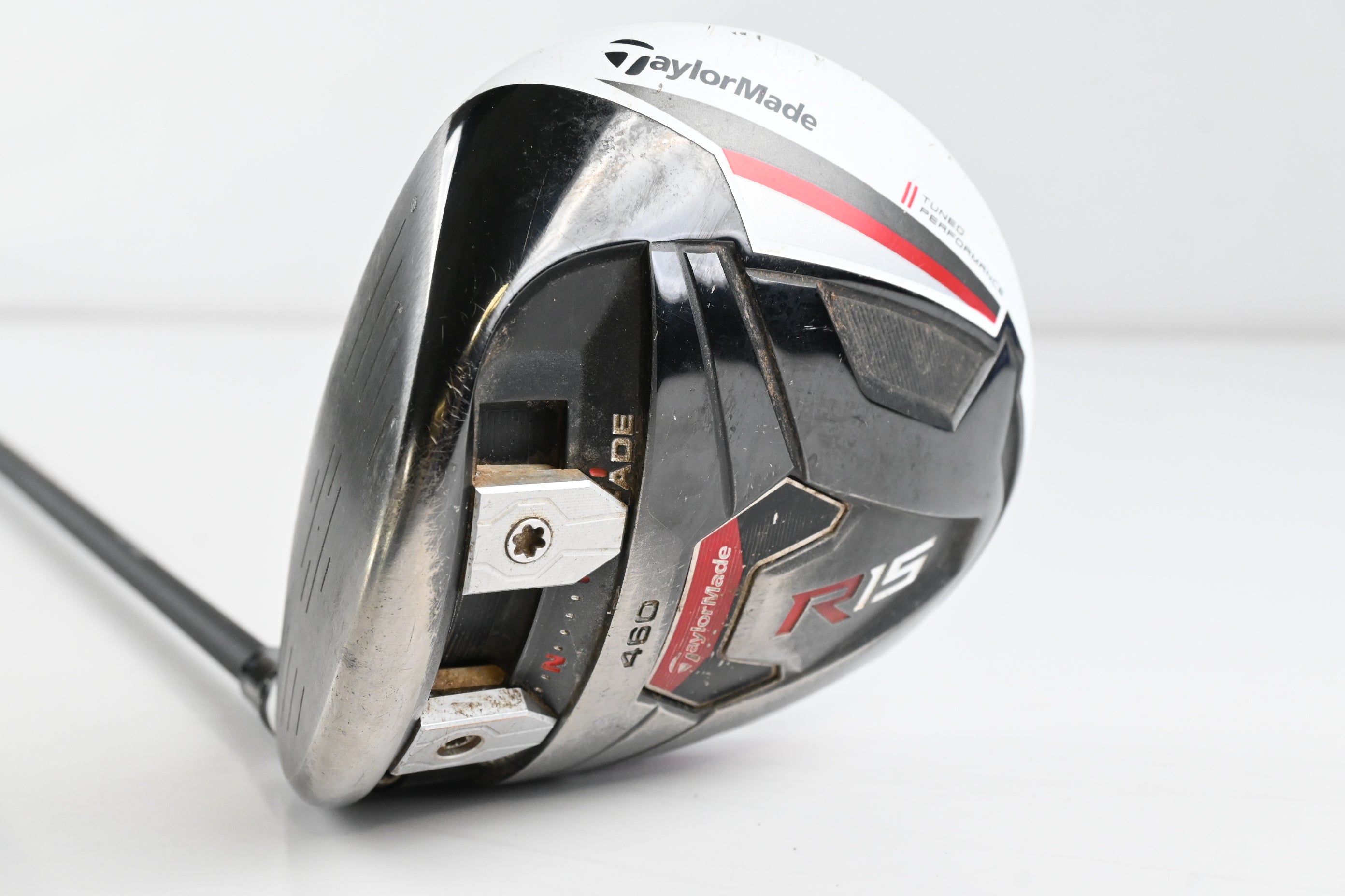 Left Hand Taylormade R15 Driver / 10.5 Degree / Regular Flex REAX Blue 60 Shaft
