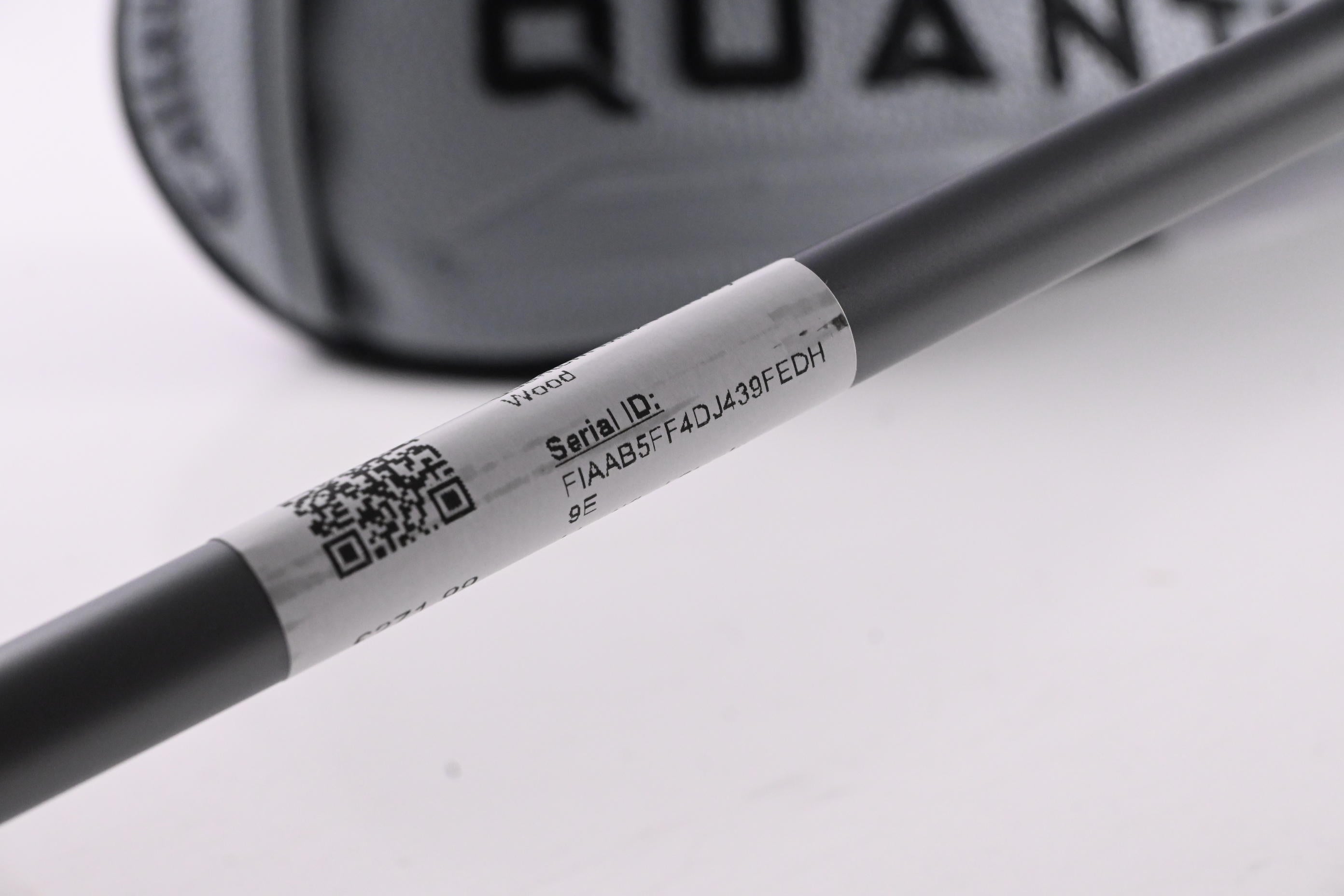 Left Hand Callaway Quantum Max #5 Wood / 18 Degree / Regular Flex Denali Silver