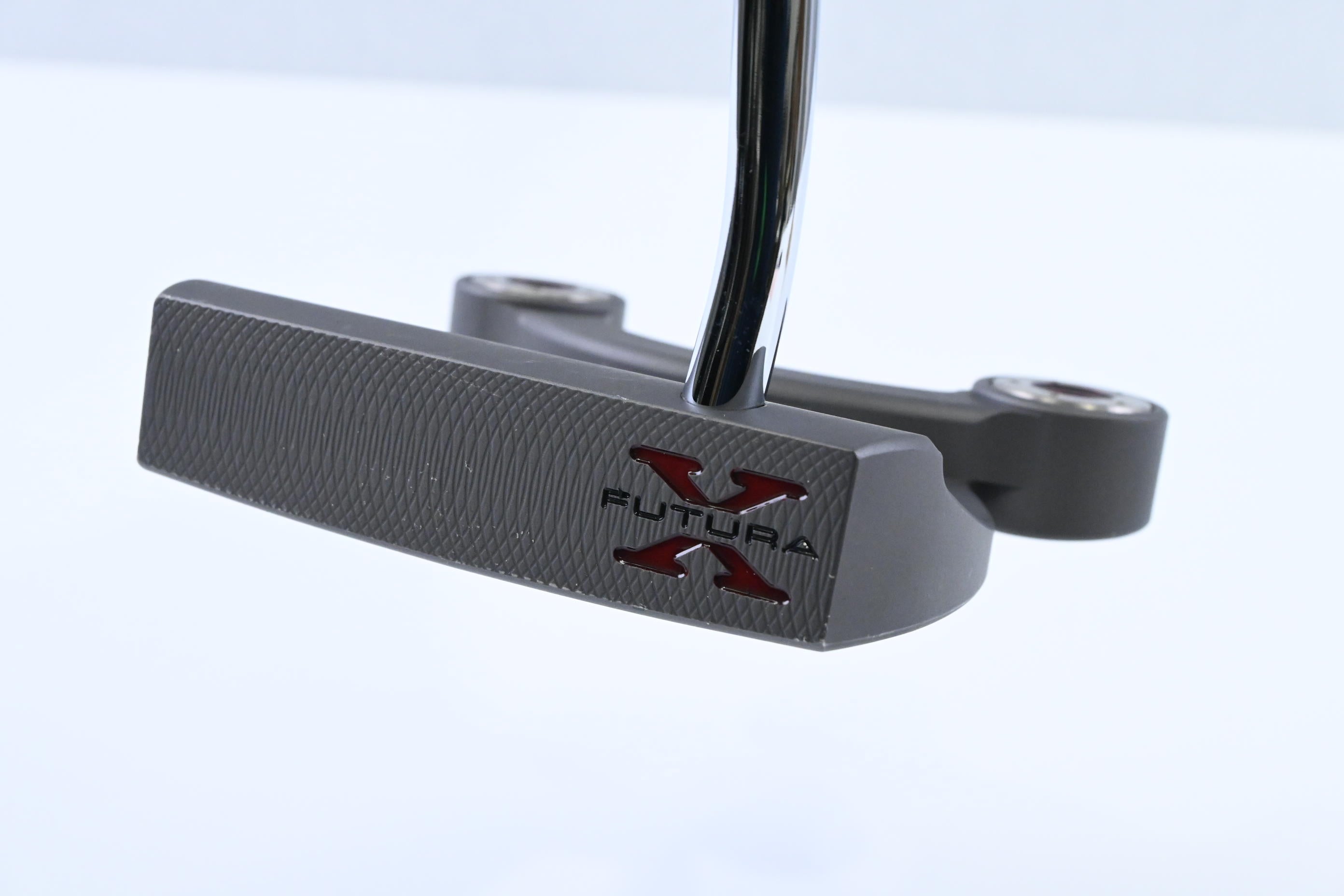 Scotty Cameron Futura X Putter / 34 Inch