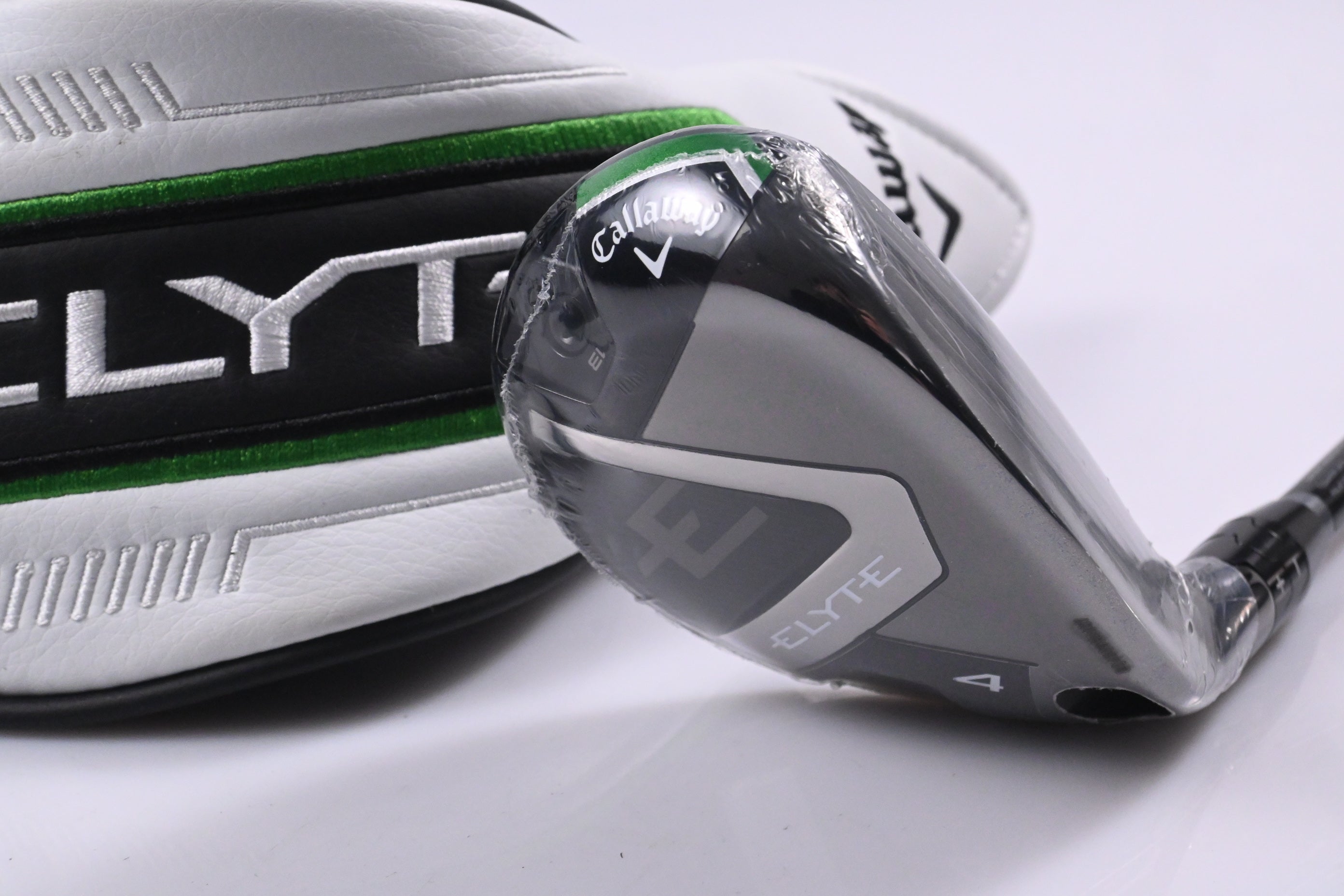Callaway Elyte #4 Hybrid / 22 Degree / Regular Flex Denali Charcoal 60 Shaft