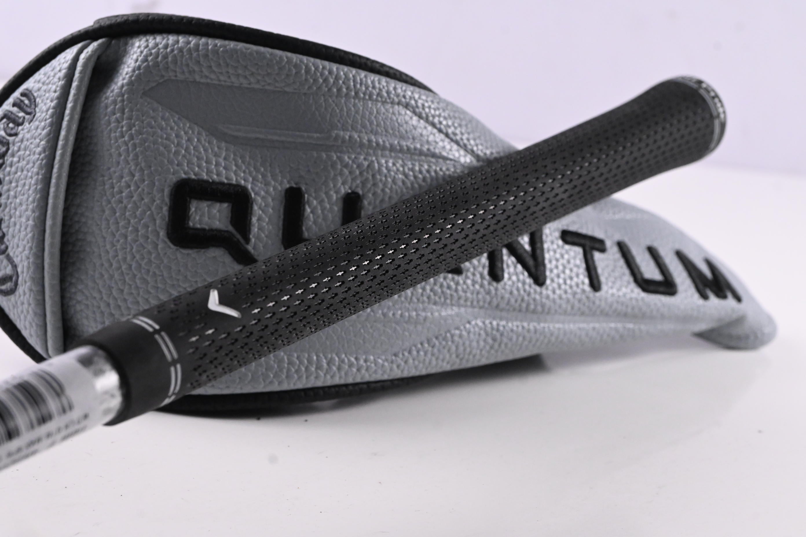 Left Hand Callaway Quantum Max #5 Wood / 18 Degree / Regular Flex Denali Silver