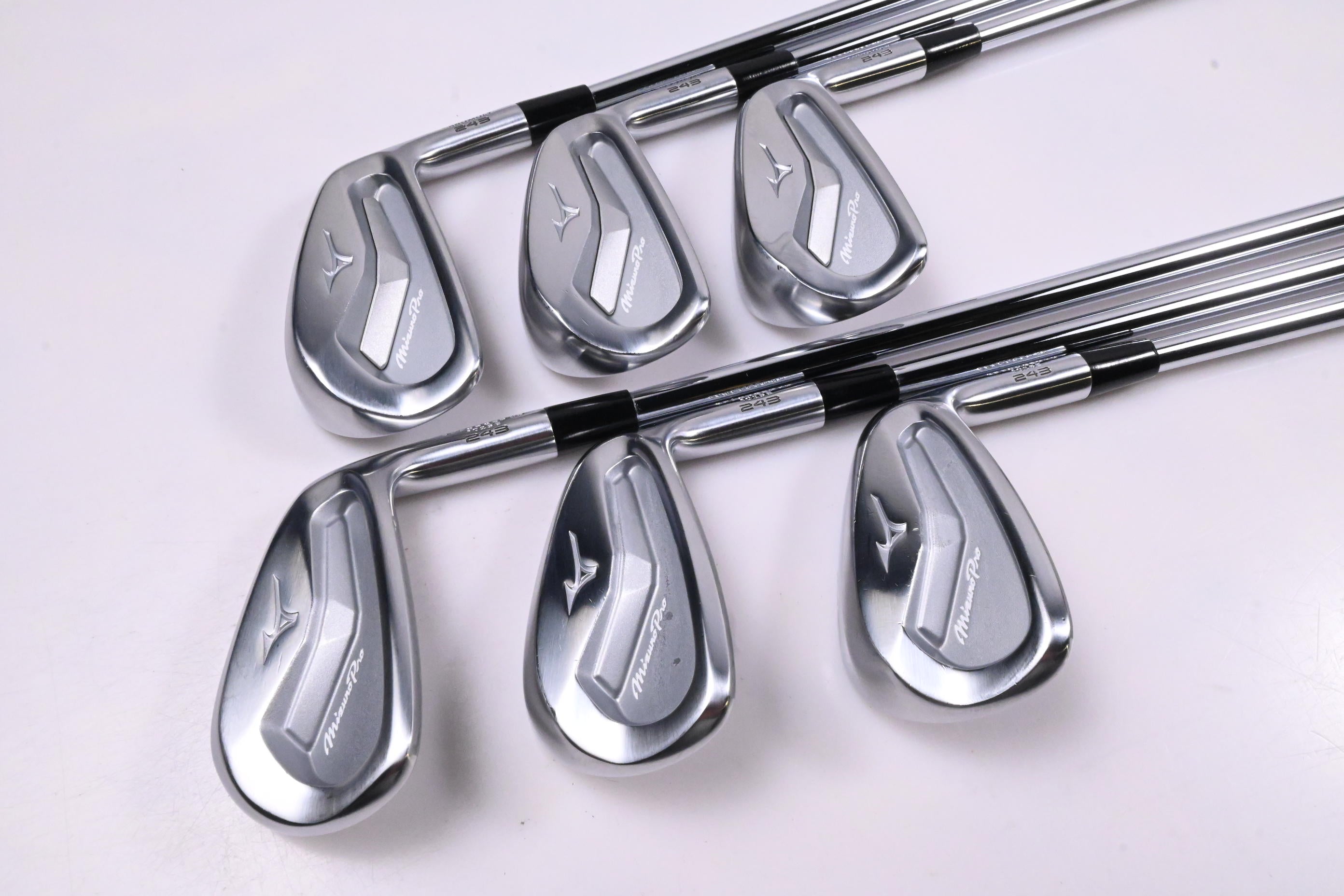 Mizuno Pro 243 Irons / 5-PW / Stiff Flex Project X Shafts