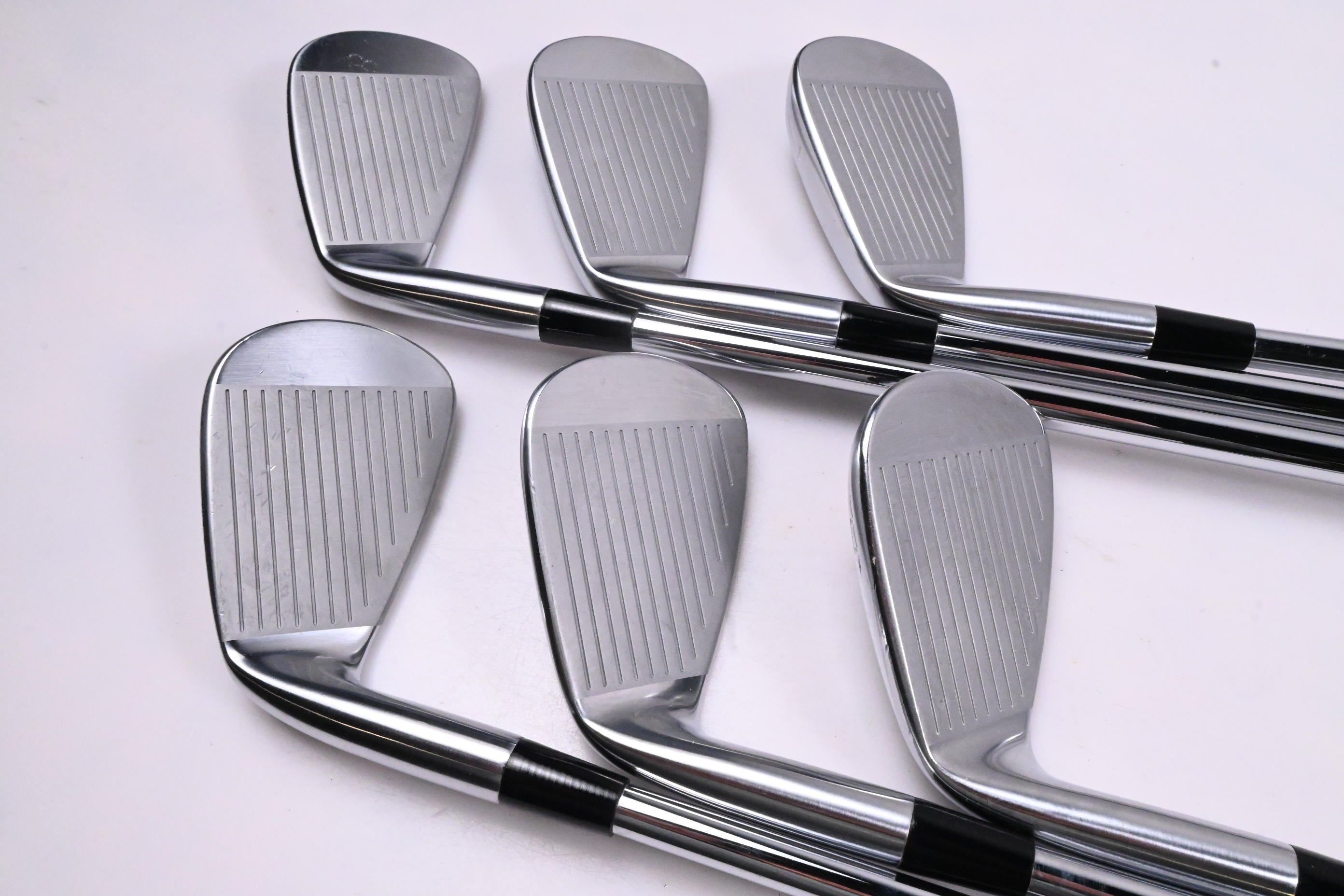 Mizuno Pro 243 Irons / 5-PW / Stiff Flex Project X Shafts