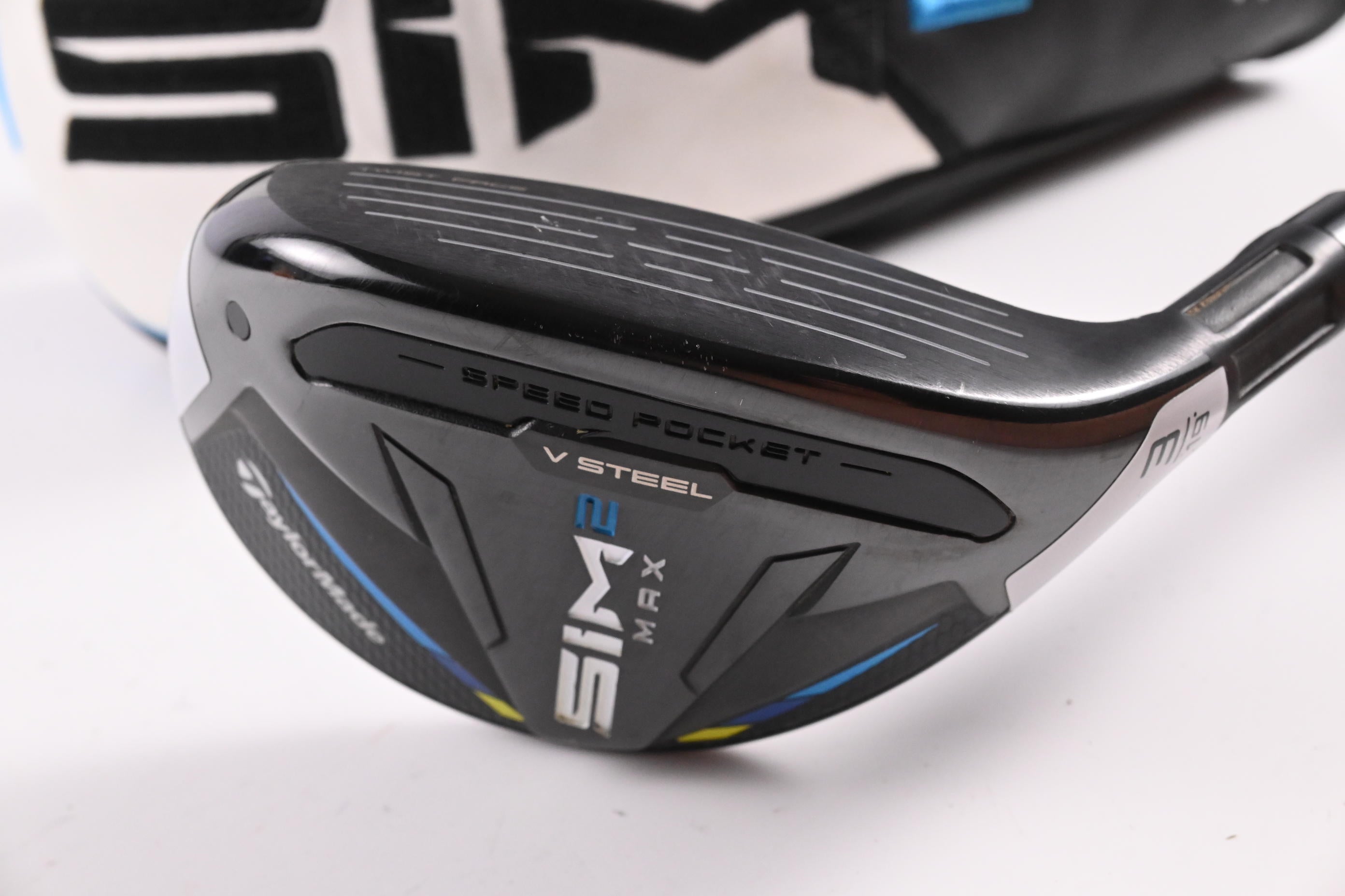 Taylormade SIM2 Max #3 Hybrid / 19 Degree / Regular Flex Ventus Blue 6 Shaft