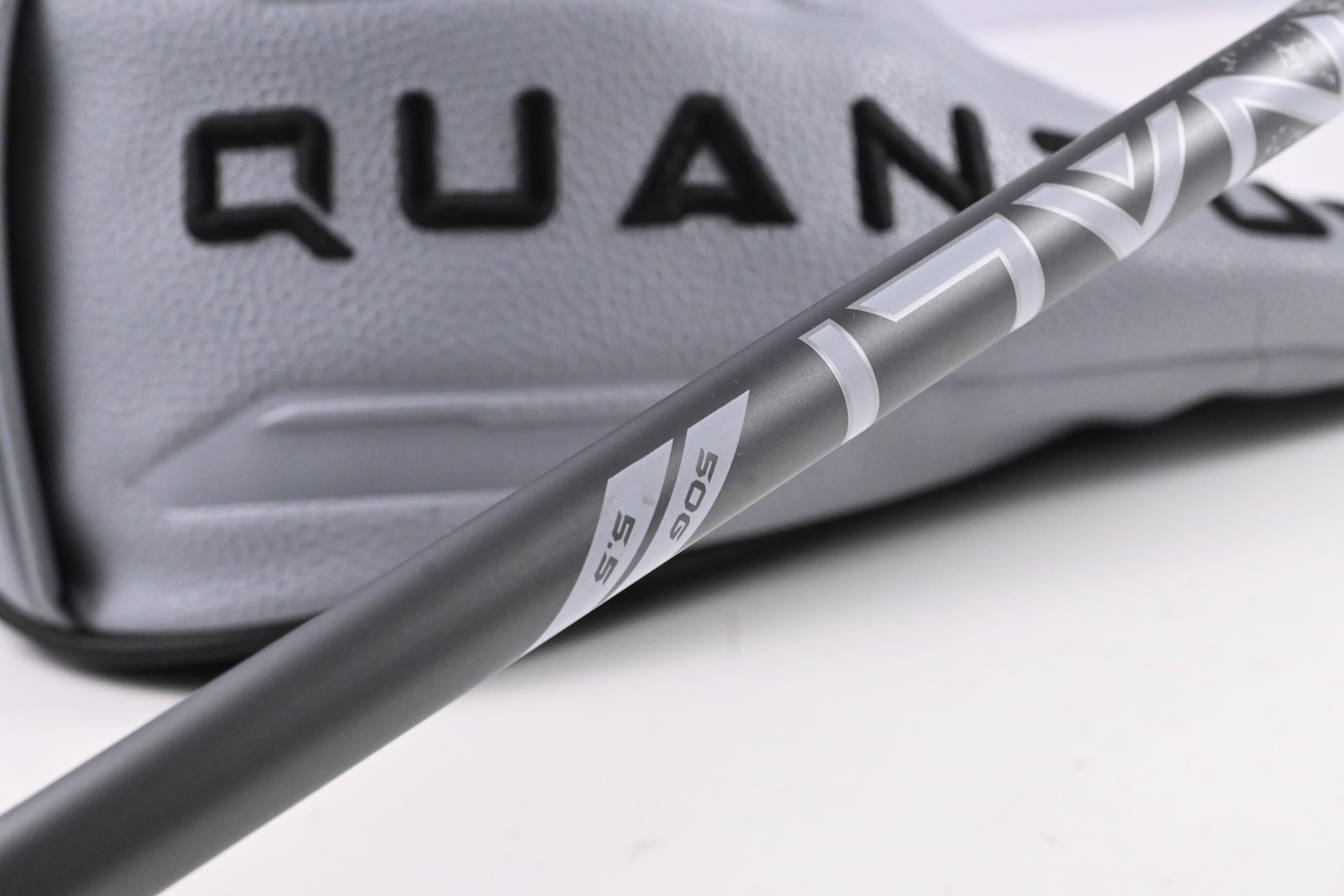 Callaway Quantum Max Drivers / 10.5 Degree / Regular Flex Denali Frost Silver 50