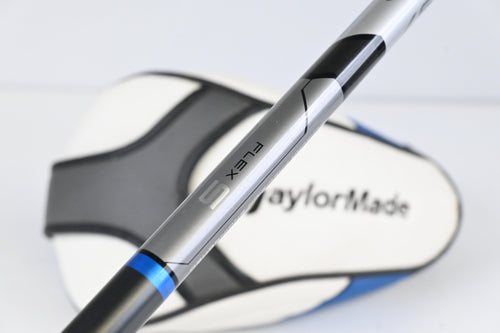 Taylormade SLDR Driver / 10.5 Degree / Stiff Flex Fujikura Speeder 57 Shaft