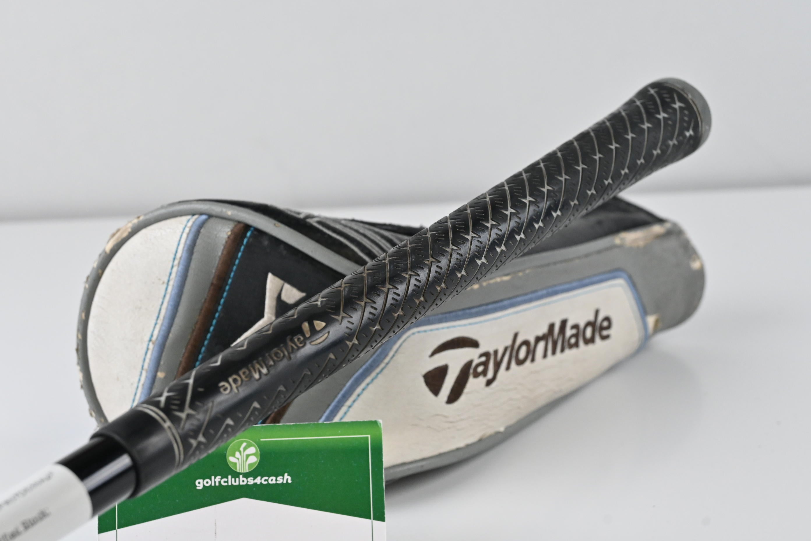 Taylormade SIM Ti #3 Wood / 15 Degree / Regular Flex Diamana Limited 65 Shaft