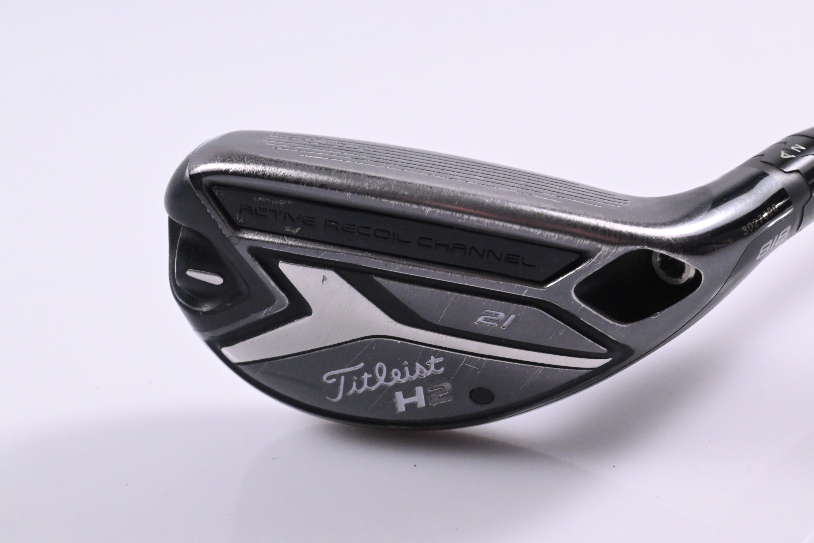 Titleist 818 H2 #3 Hybrid / 21 Degree / Stiff Flex Tensei CK White 90 Shaft