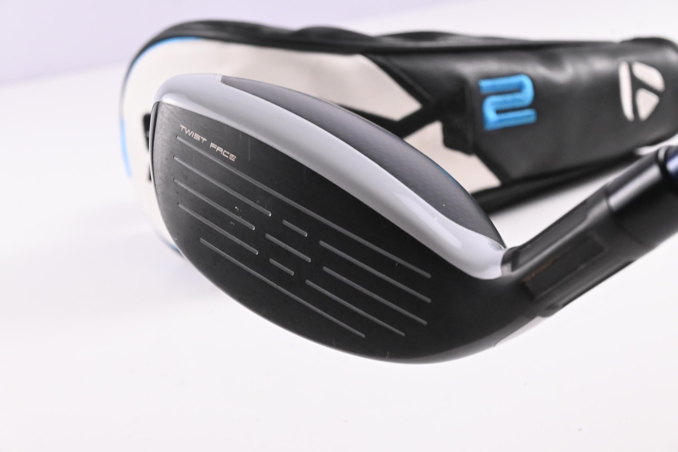 Taylormade SIM2 Max #3 Hybrid / 19 Degree / Regular Flex Ventus Blue 6 Shaft