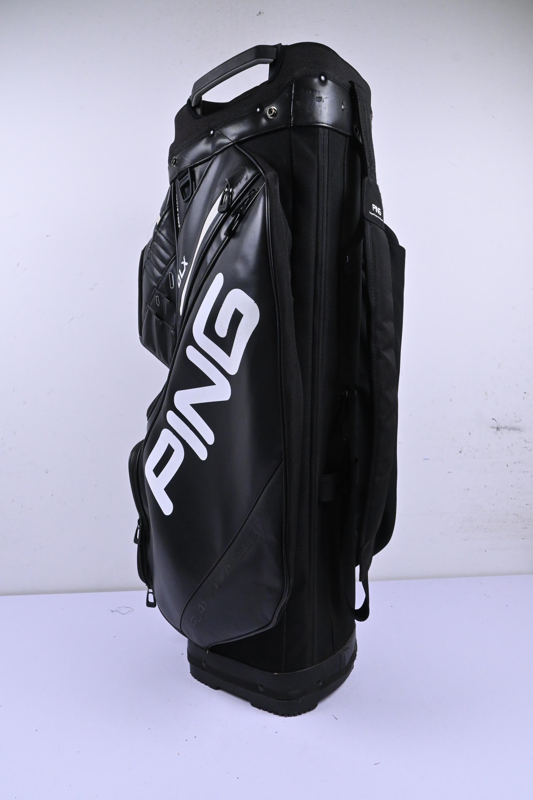 Ping DLX Cart Bag / 15-Way Divider / Black & White