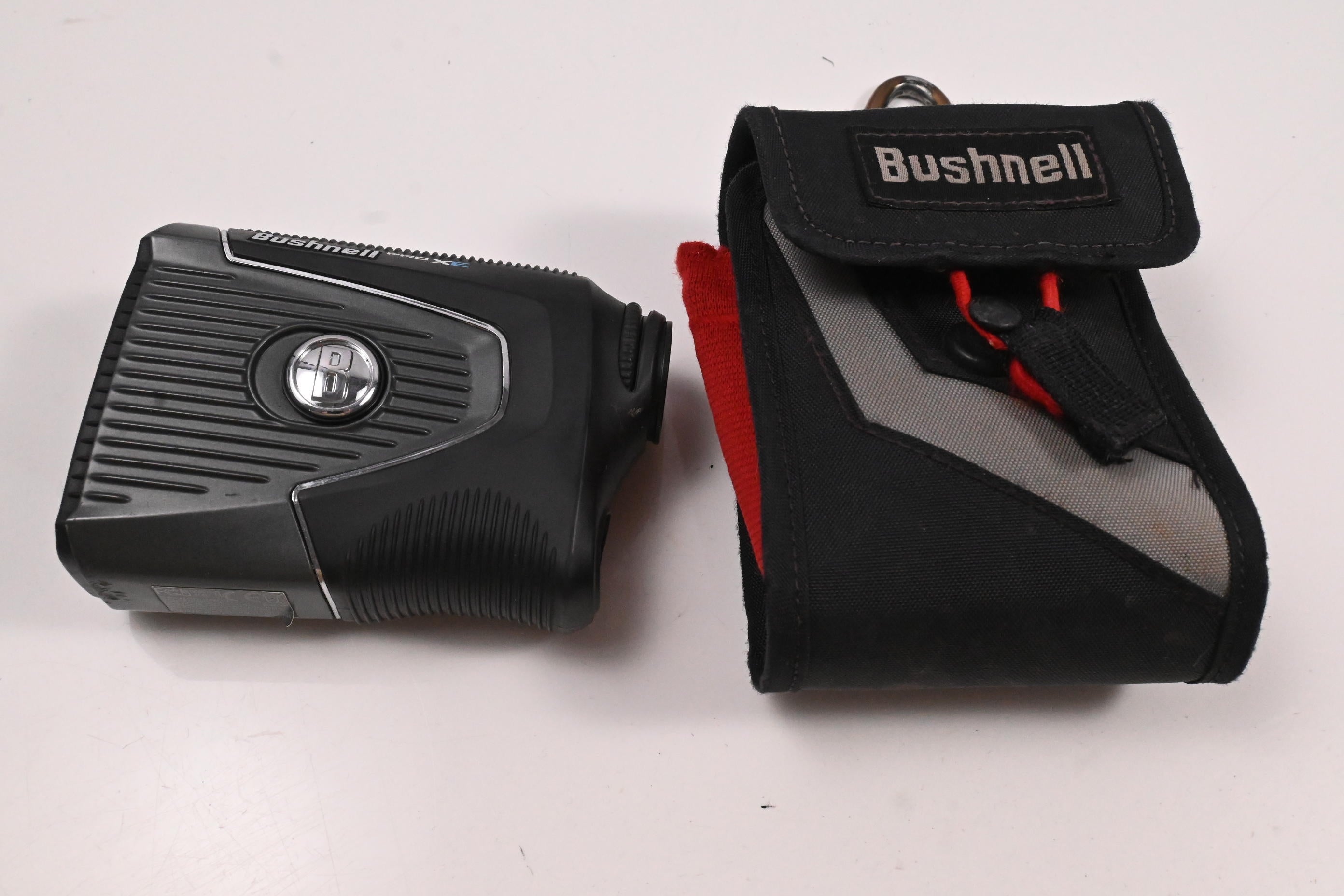 Bushnell Pro XE / Rangefinder
