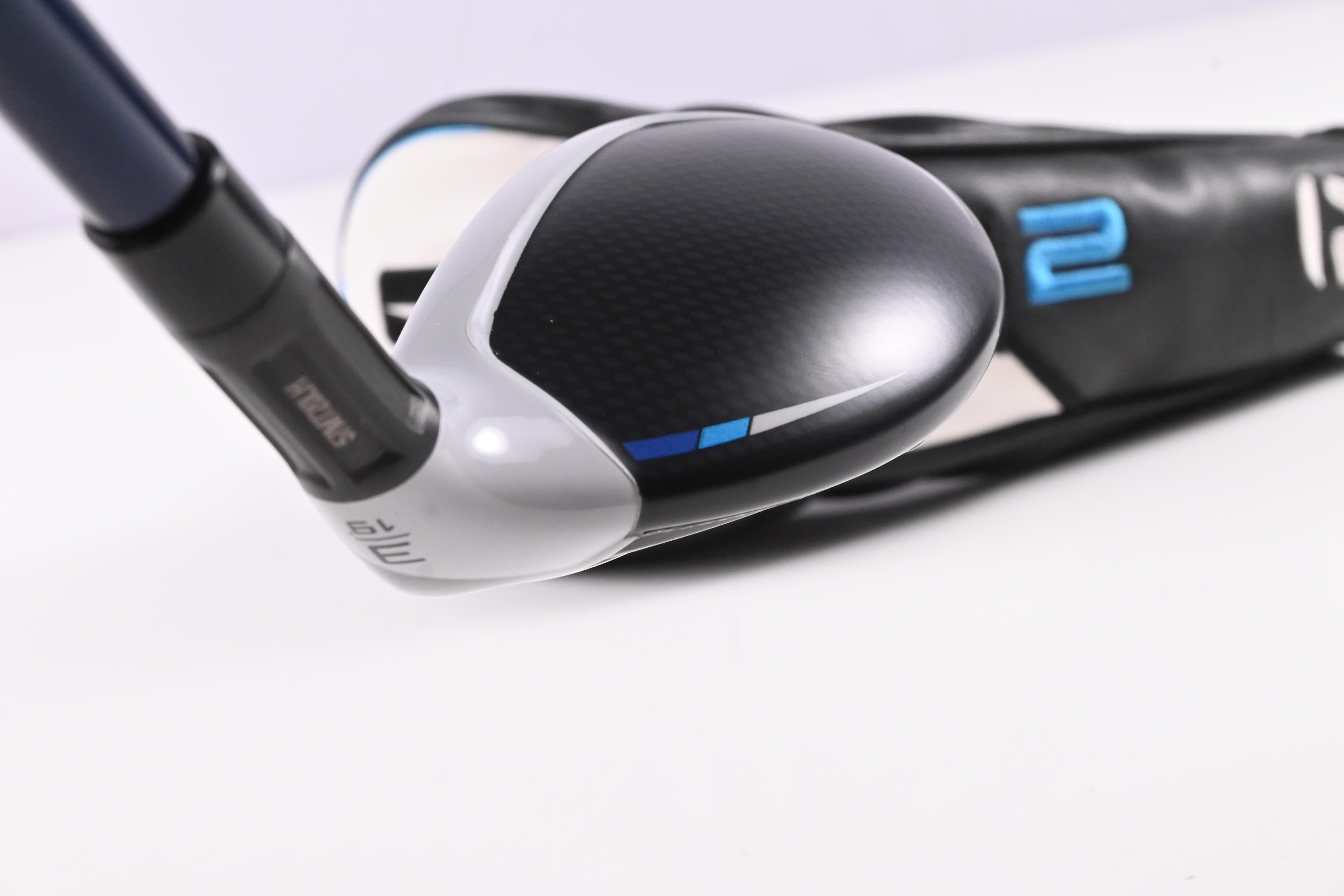 Taylormade SIM2 Max #3 Hybrid / 19 Degree / Regular Flex Ventus Blue 6 Shaft