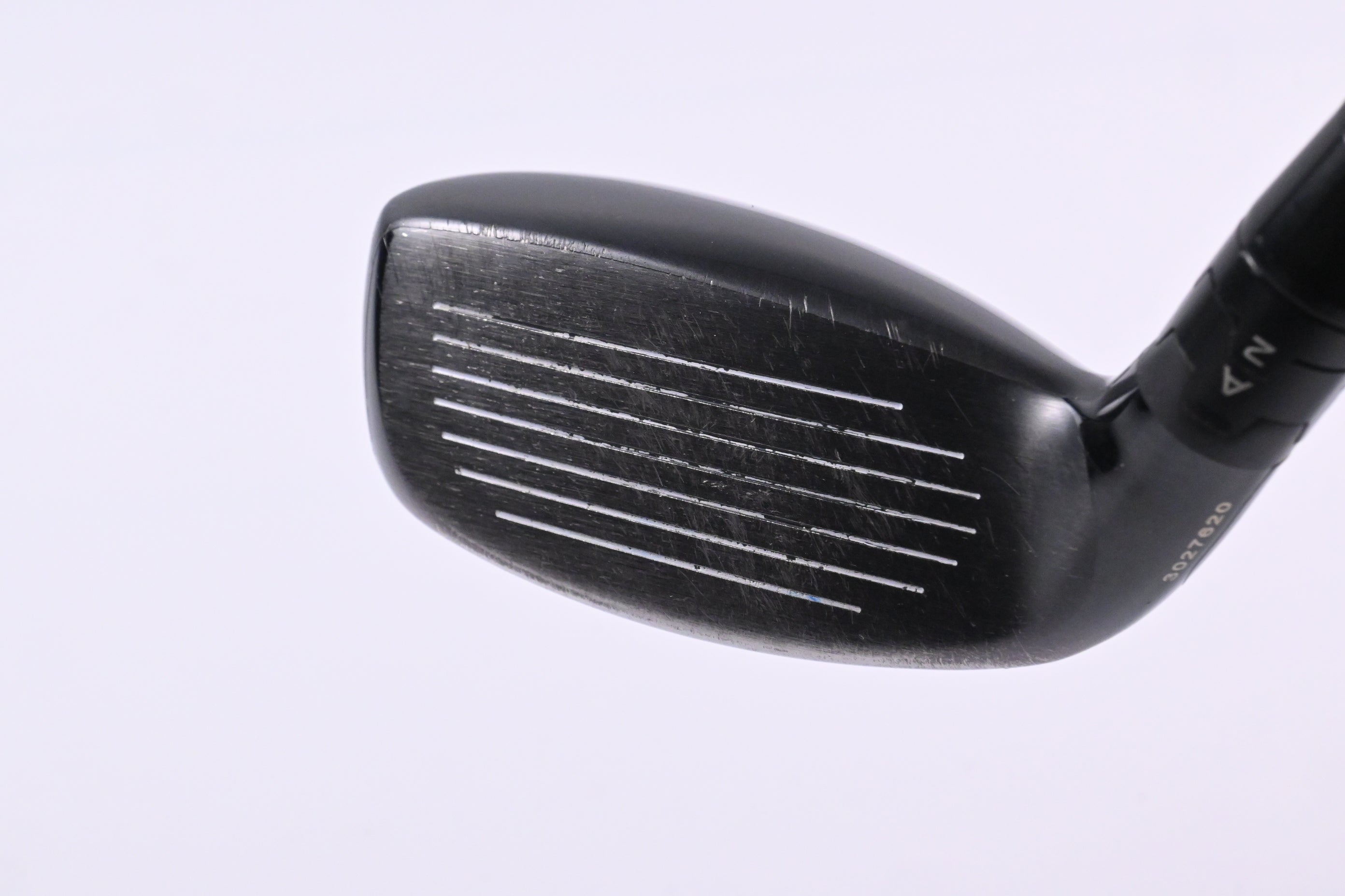 Titleist 818 H2 #3 Hybrid / 21 Degree / Stiff Flex Tensei CK White 90 Shaft