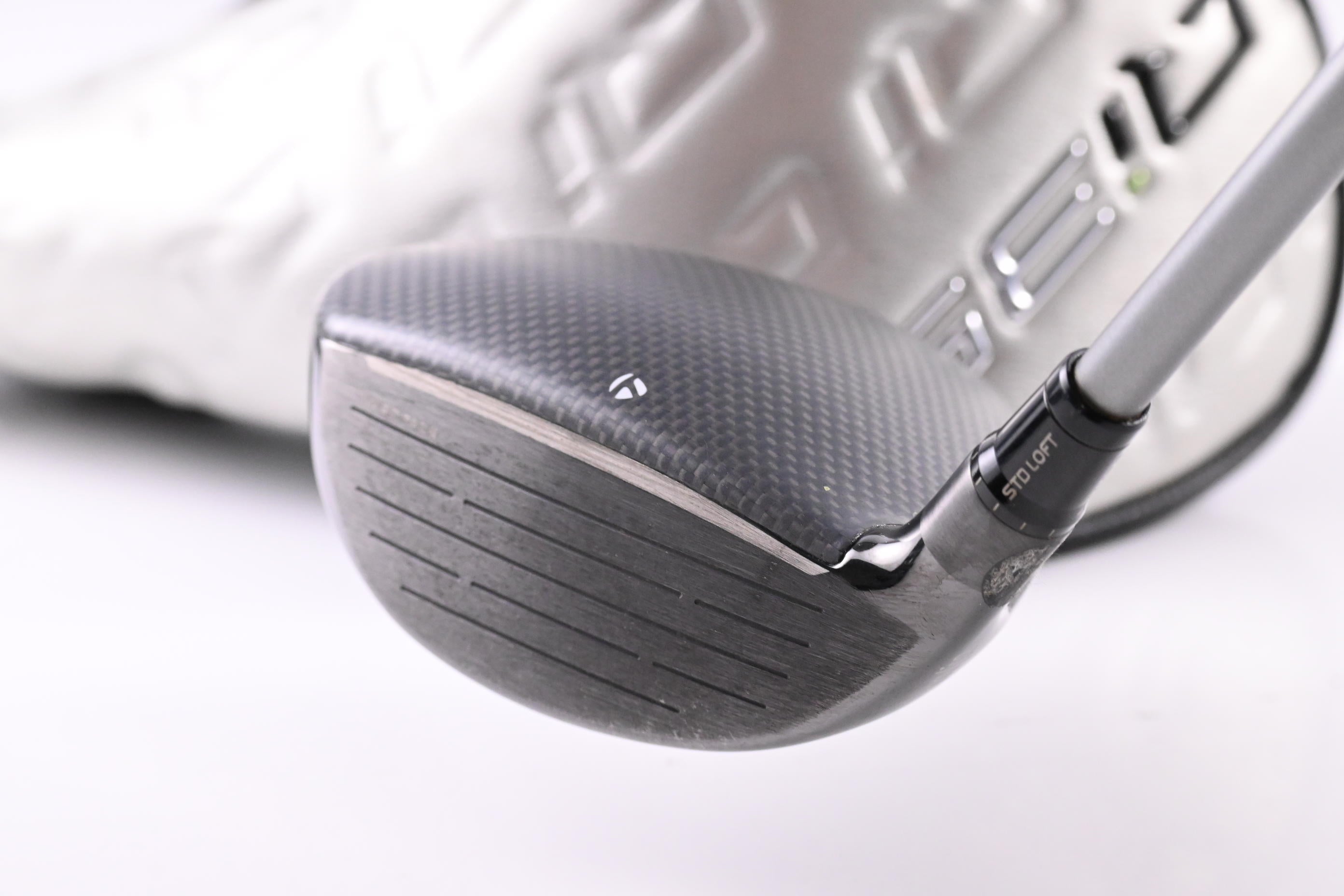 Taylormade Qi35 #3 Wood / 15 Degree / Regular Flex Fujikura Air Speeder 50 Shaft