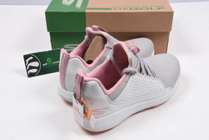 Skechers Ultra Flight Max / Ladies Golf Shoes / Grey, White, Pink / UK 5