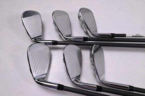 Cobra T-Rail 2023 Irons / 6-PW+SW / Regular Flex Cobra Ultralite 50 Shafts
