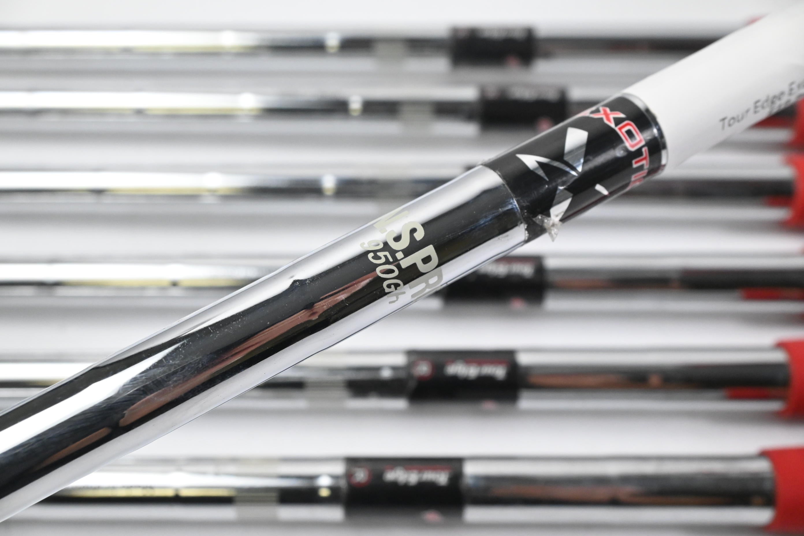 Tour Edge Exotics Irons / 4-PW / Regular Flex N.S.Pro 950GH Exotics Shafts