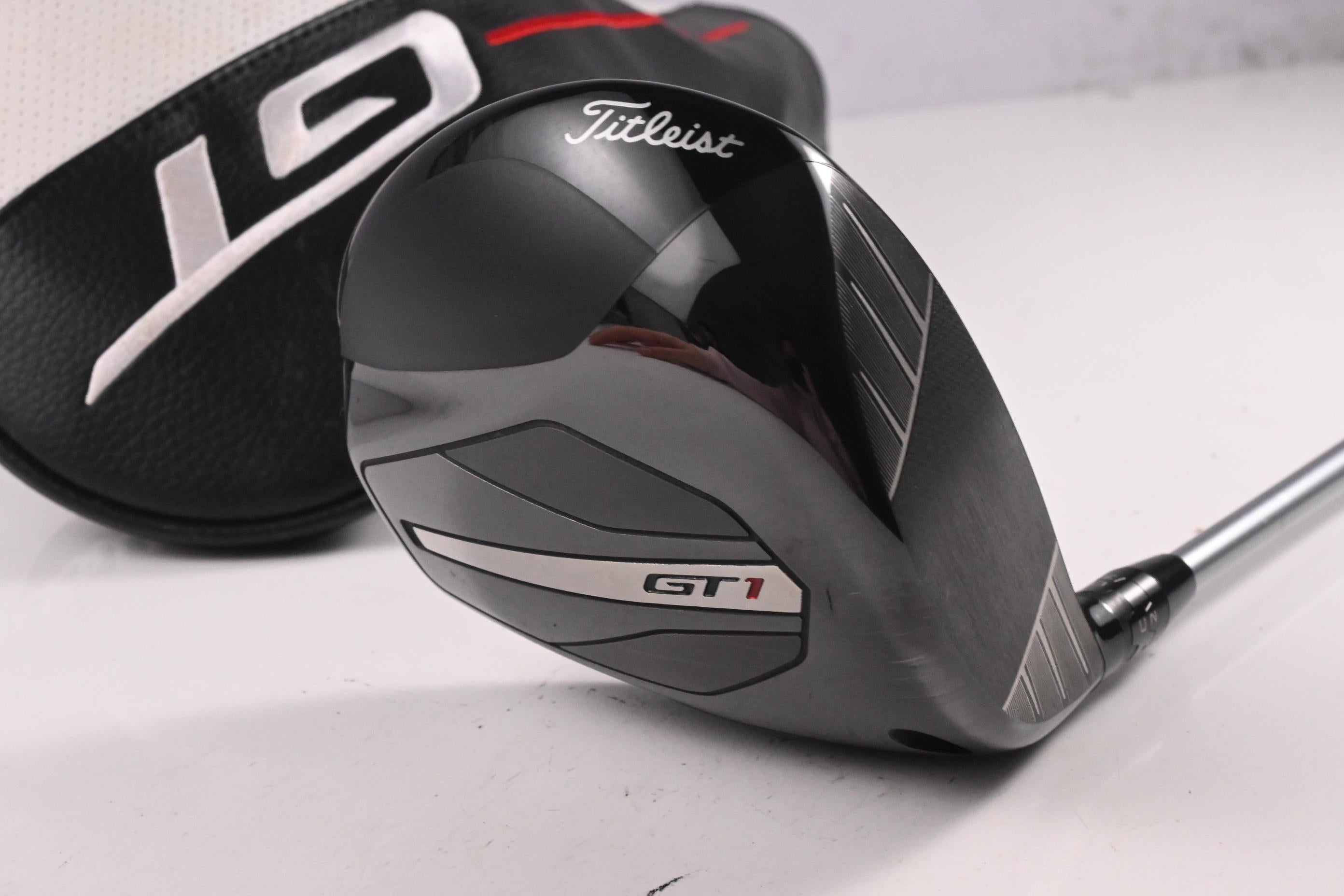 Titleist GT1 Driver / 10 Degree / Regular Flex Fujikura Air Speeder 40 Shaft