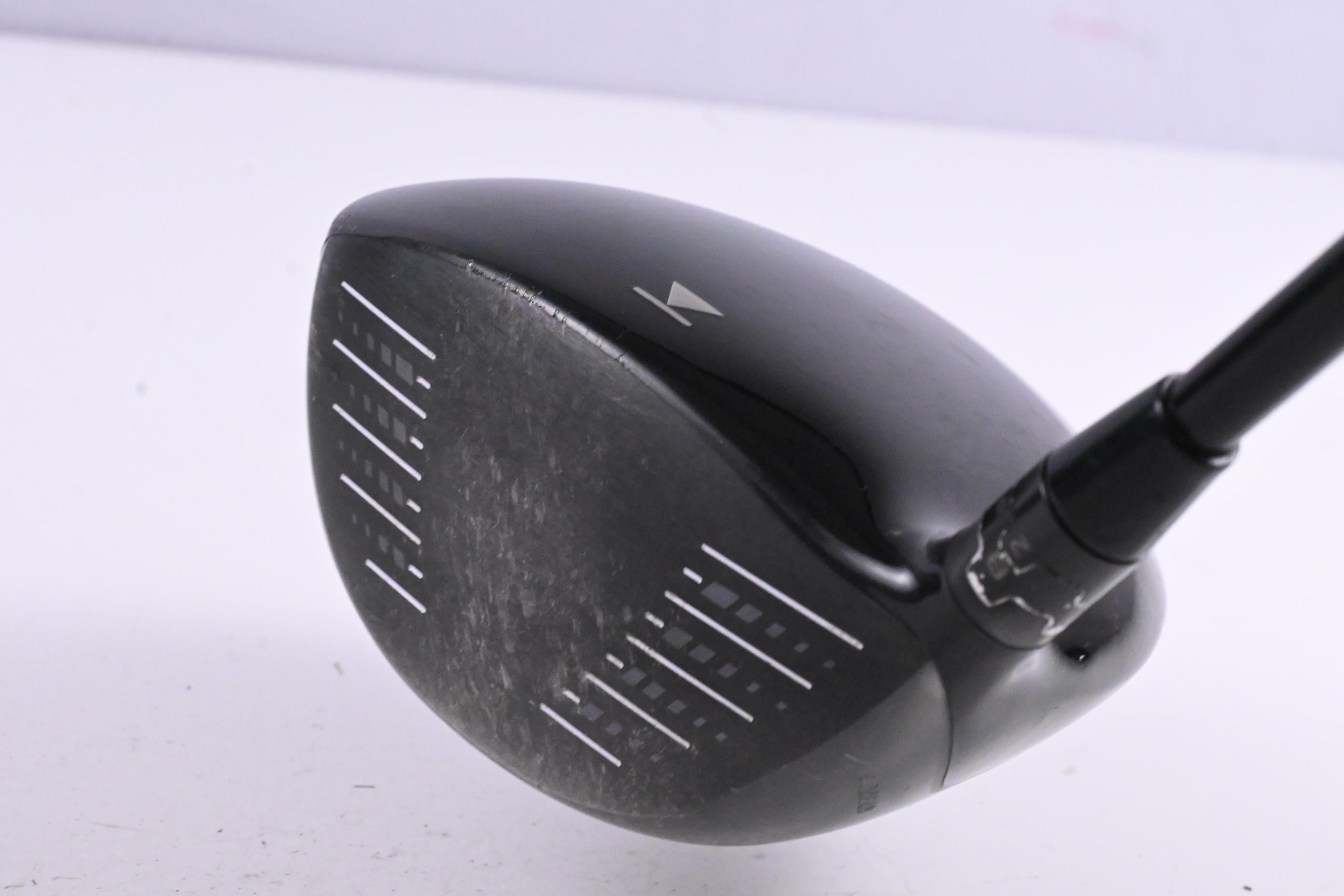 Titleist 913 D2 Driver / 7.5 Degree / Stiff Flex Accra FX 2.0 360 Shaft