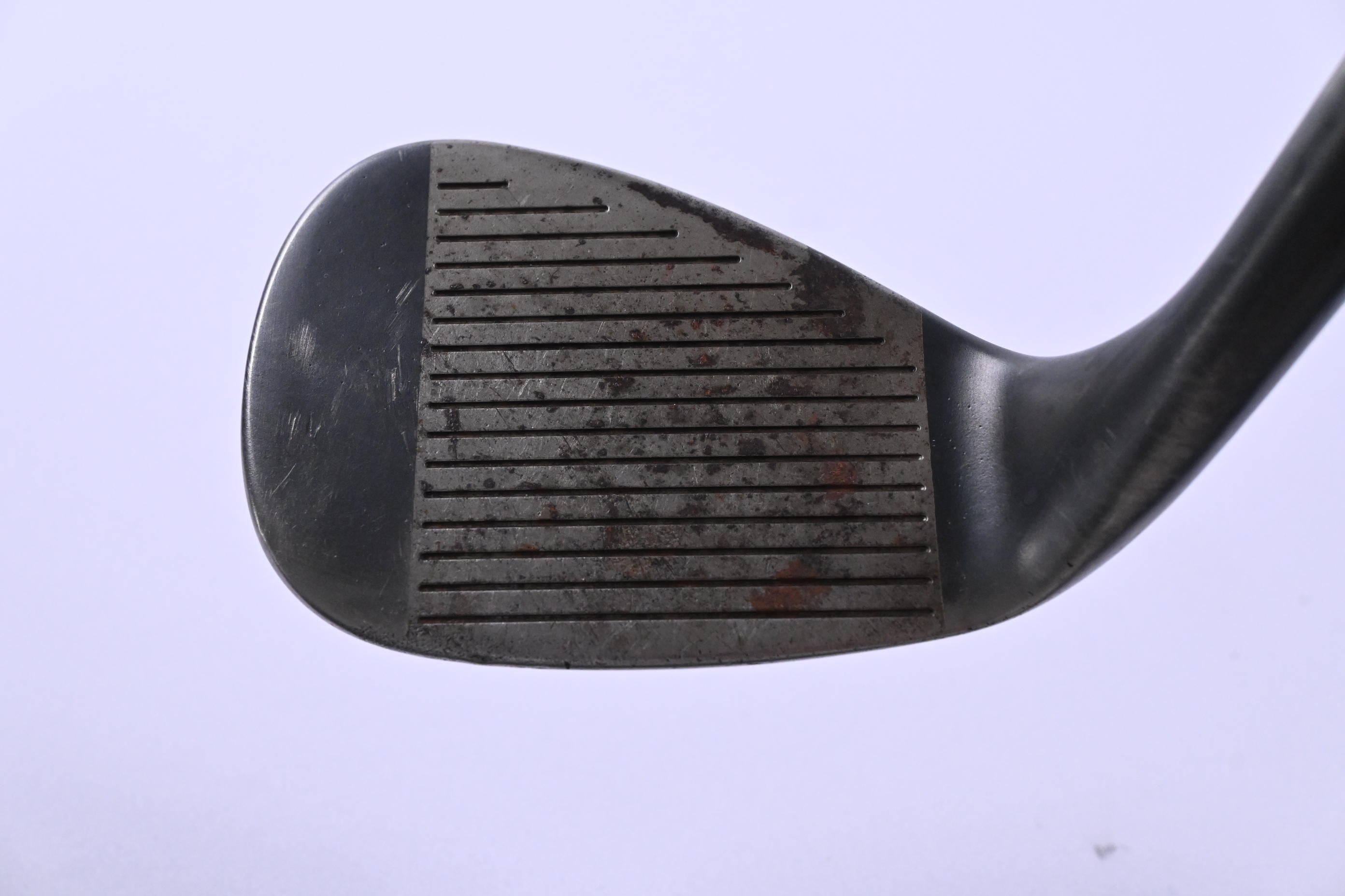 Cleveland Reg 588 RTG Sand Wedge / 56 Degree / Wedge Flex Dynamic Gold Shaft