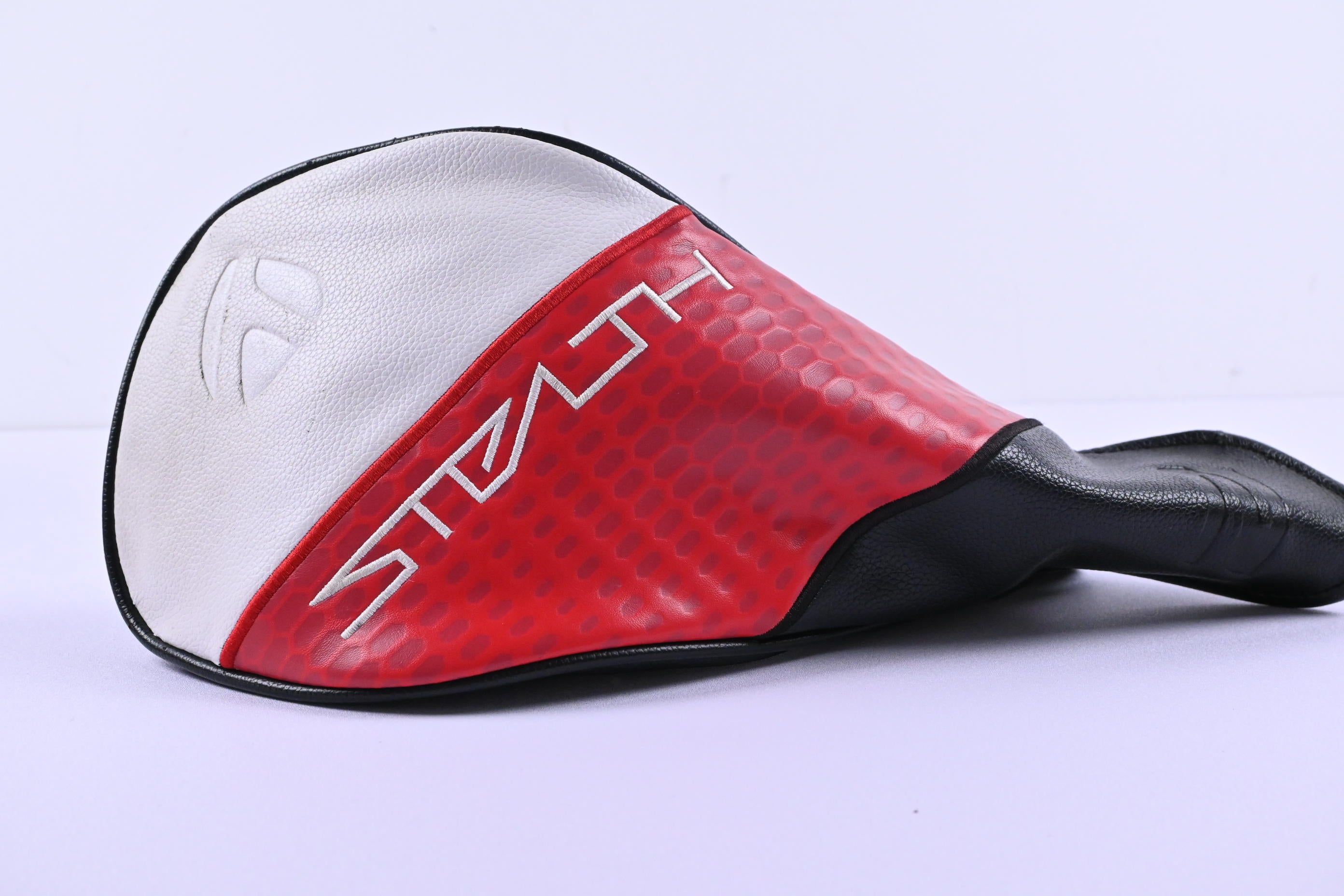 Taylormade Stealth 2 Driver / 10.5 Degree / Regular Flex Kai'li Red 60 Shaft