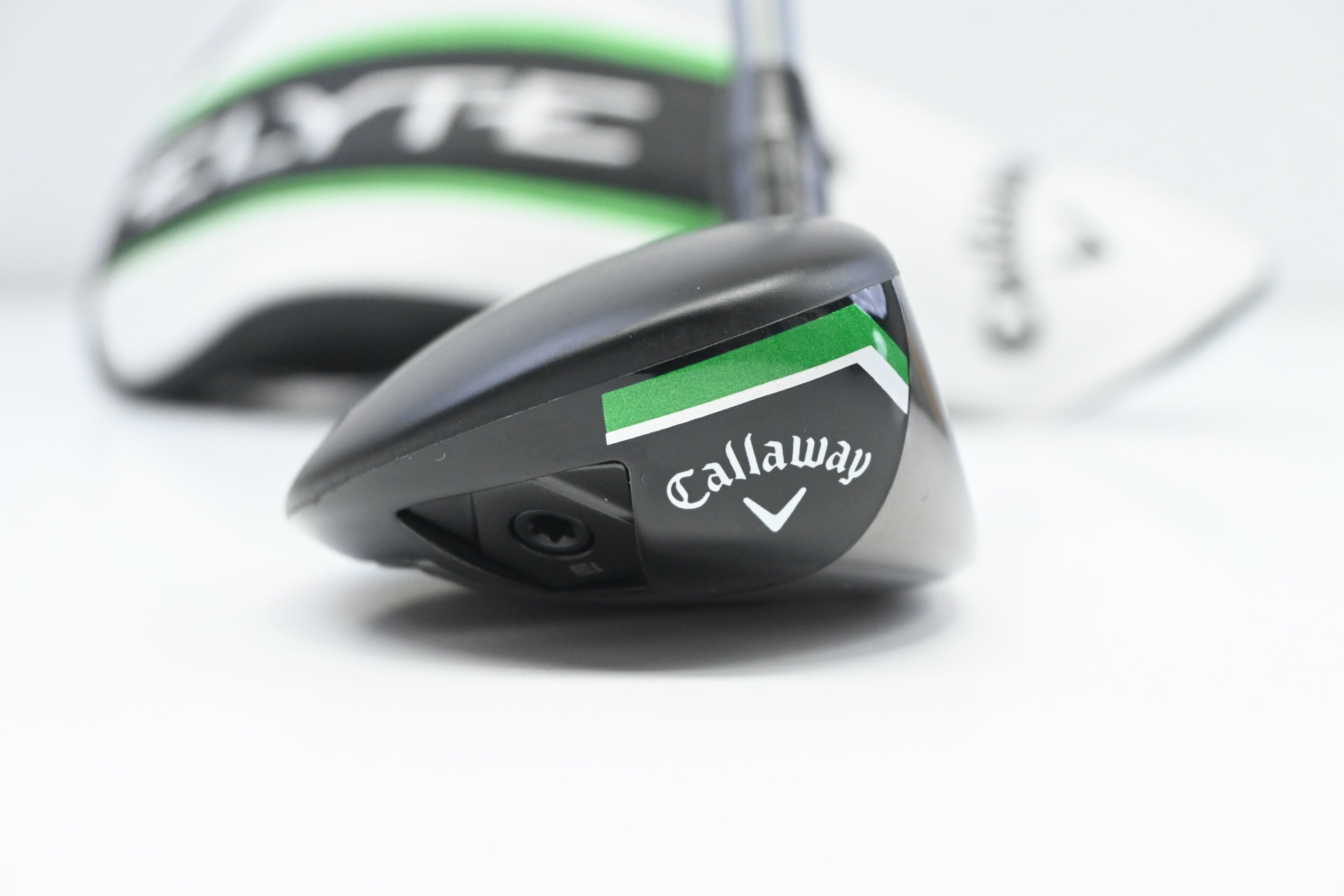 Callaway Elyte X #3 Hybrid / 18 Degree / Regular Flex Denali Charcoal 60 Shaft