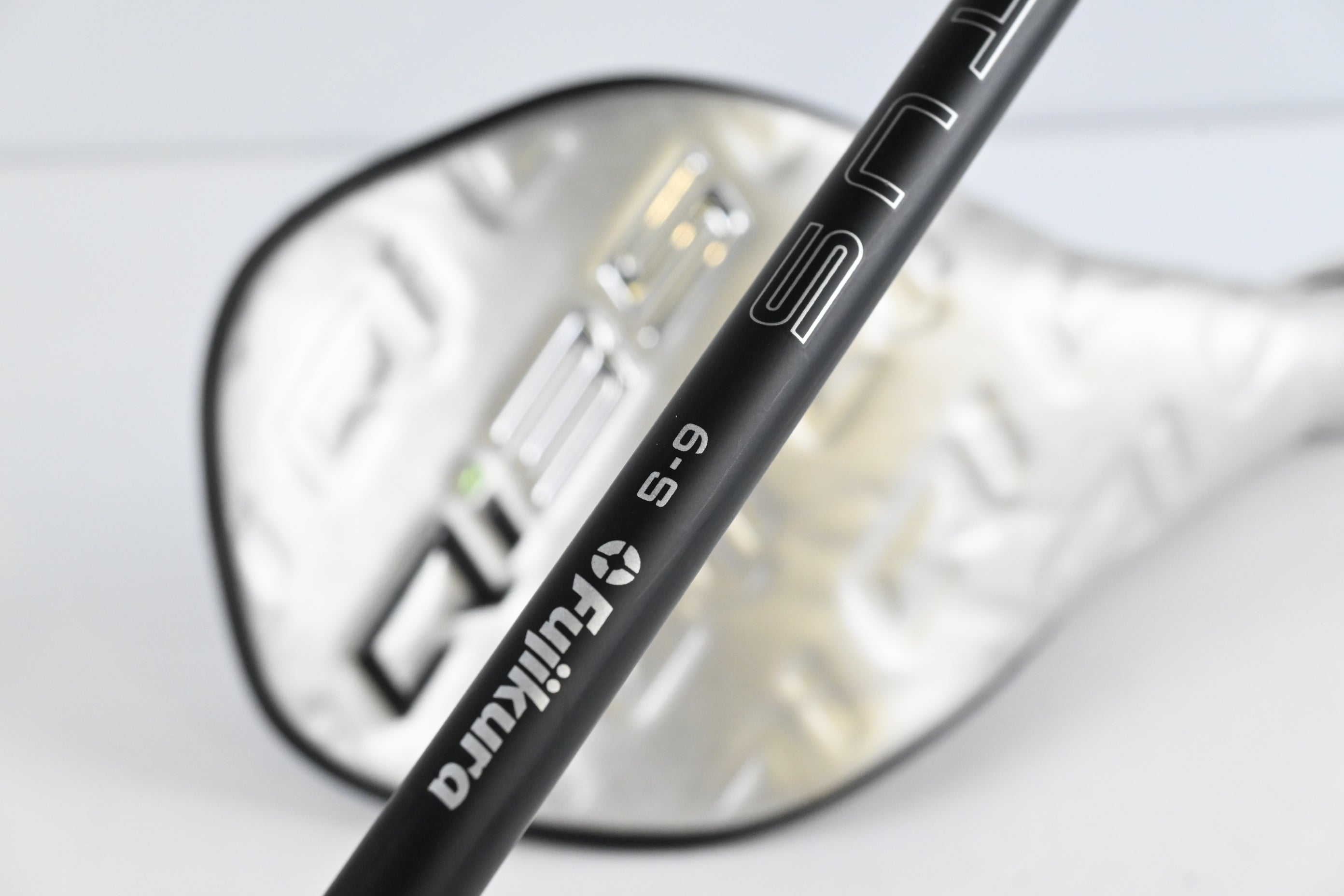 Taylormade Qi35 LS Driver / 8 Degree / Stiff Flex Ventus Black Velocore+ 6