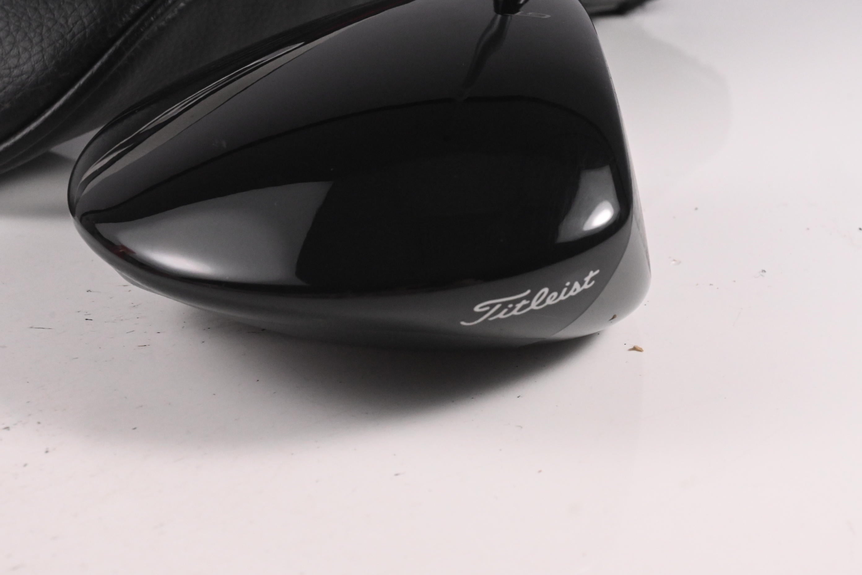 Titleist GT1 Driver / 10 Degree / Regular Flex Fujikura Air Speeder 40 Shaft
