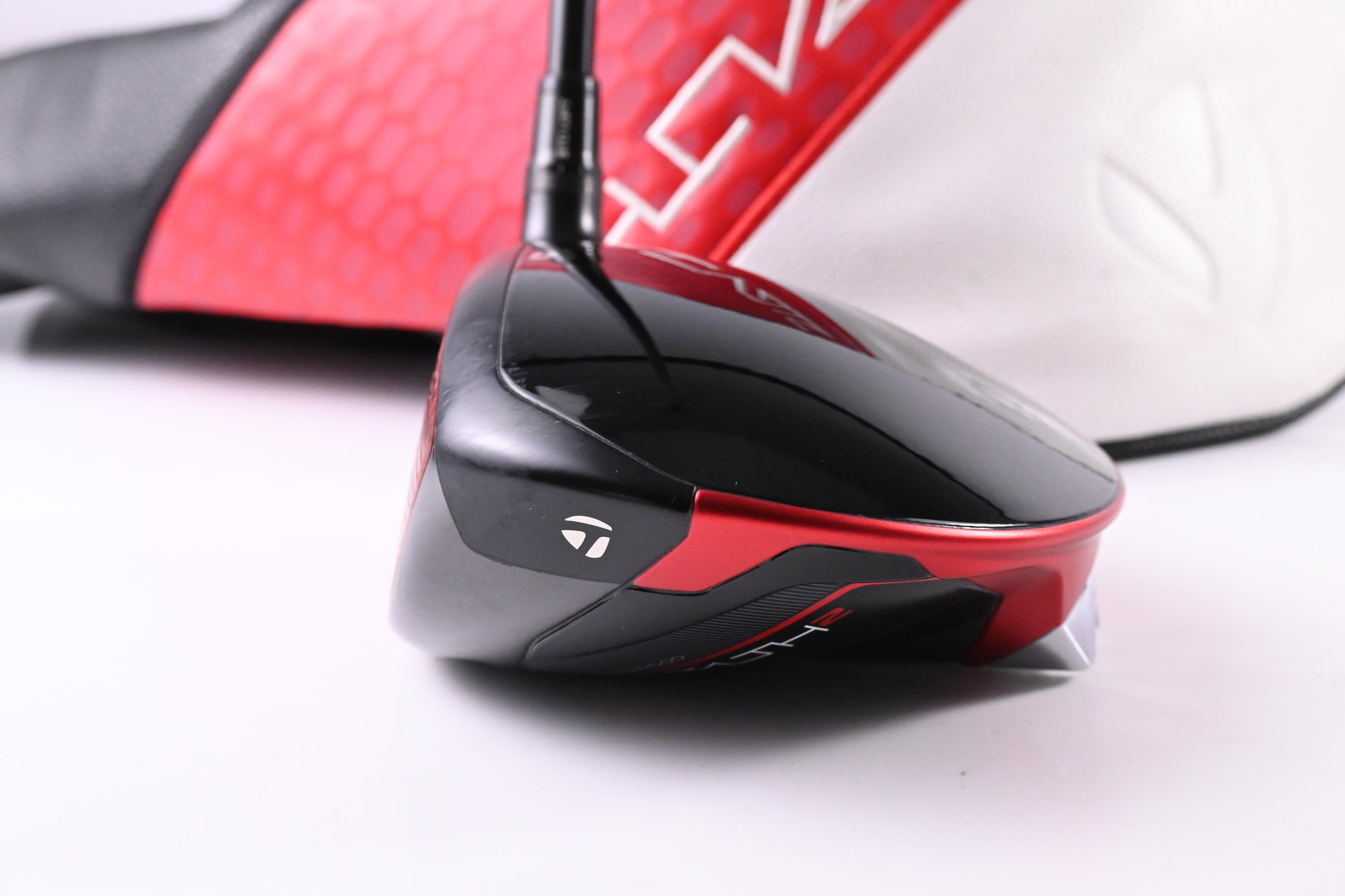 Left Hand Taylormade Stealth 2 Driver / 10.5 Degree / Stiff Flex Ventus Red 5