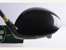 Load image into Gallery viewer, Titleist 917 D3 Driver / 9.5 Degree / Senior Flex Kuro Kage Black 50 Shaft
