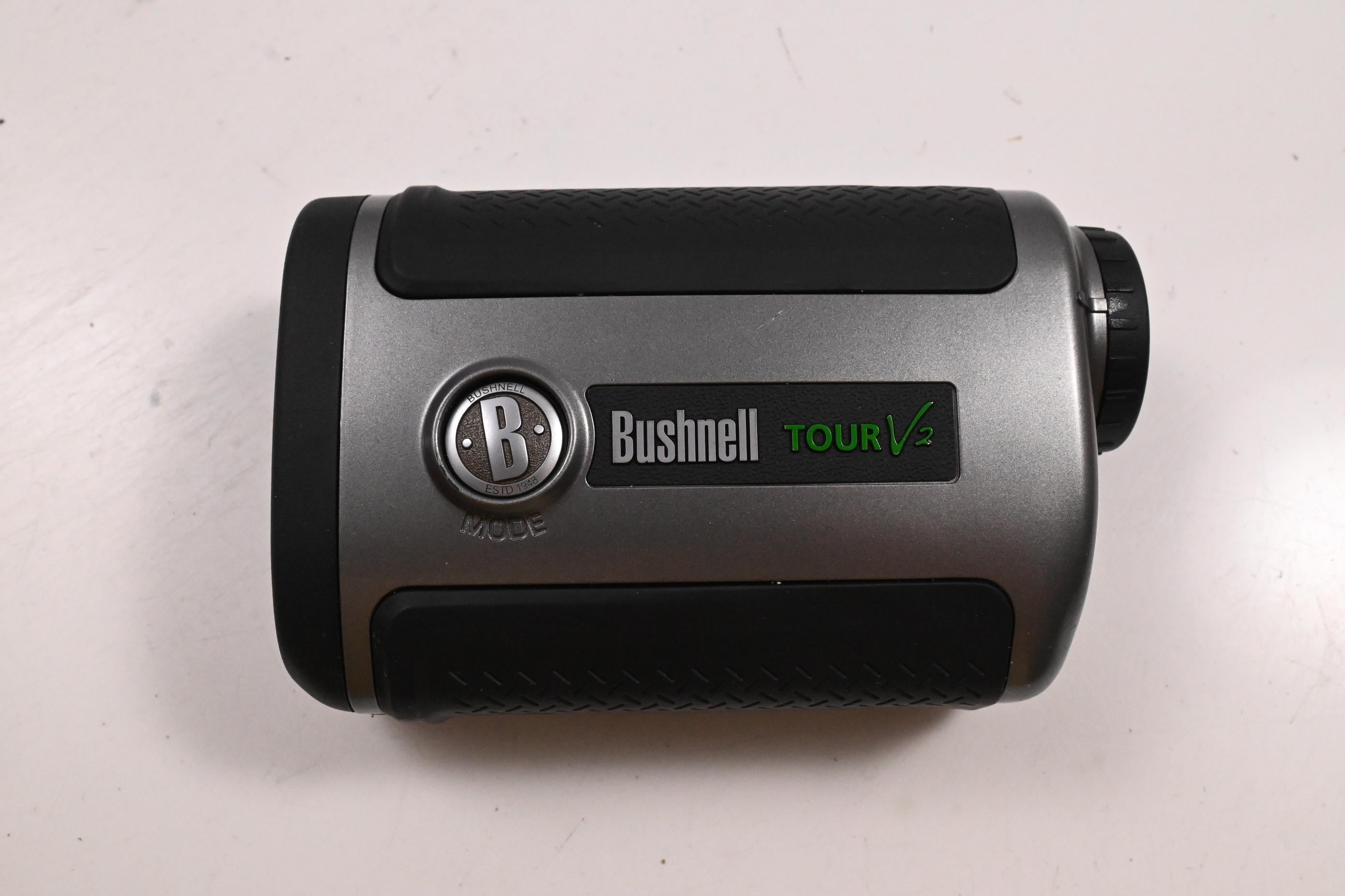Bushnell Tour V2 / Rangefinder