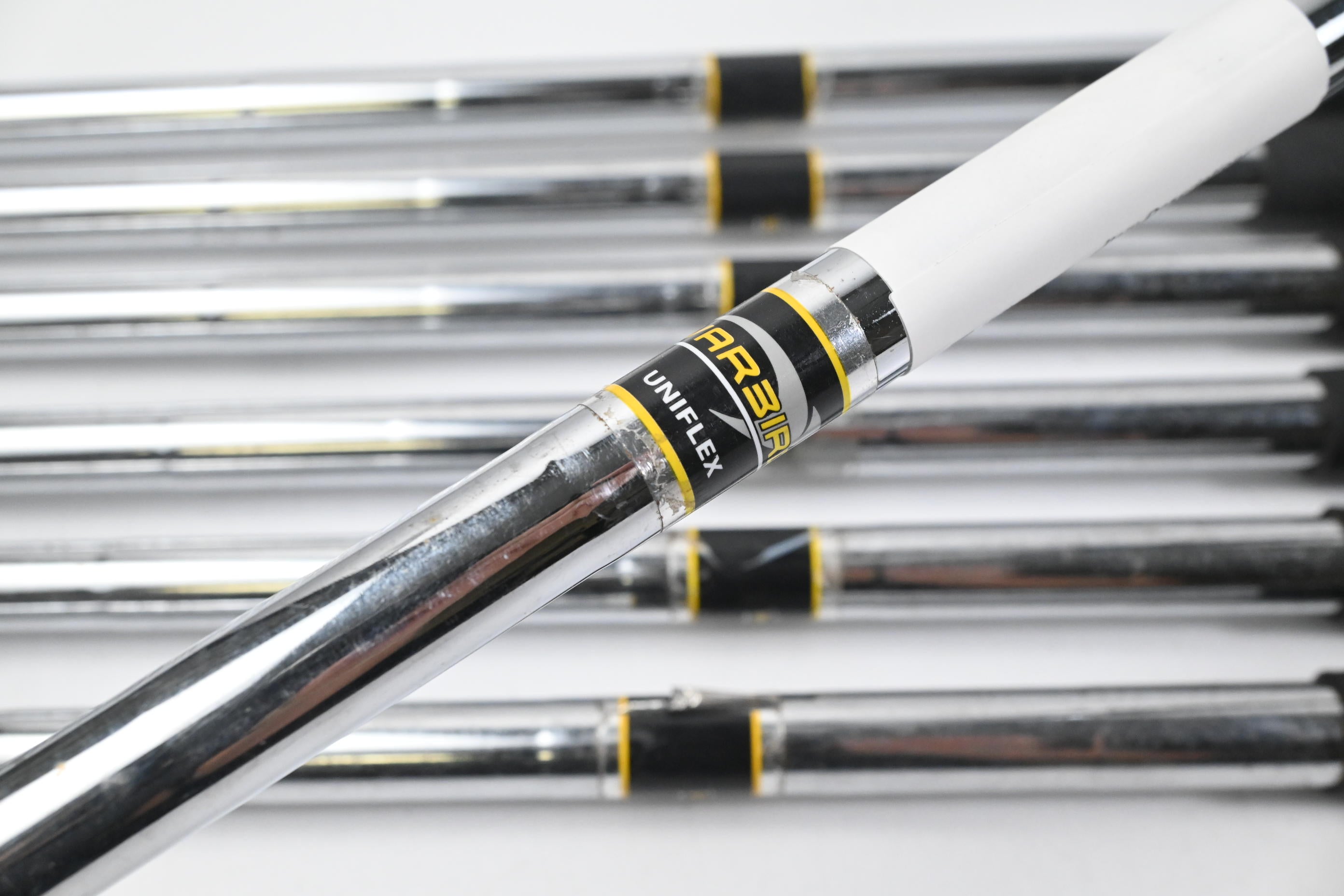 Callaway Warbird Irons / 5-PW+SW / Uniflex Warbird Shafts