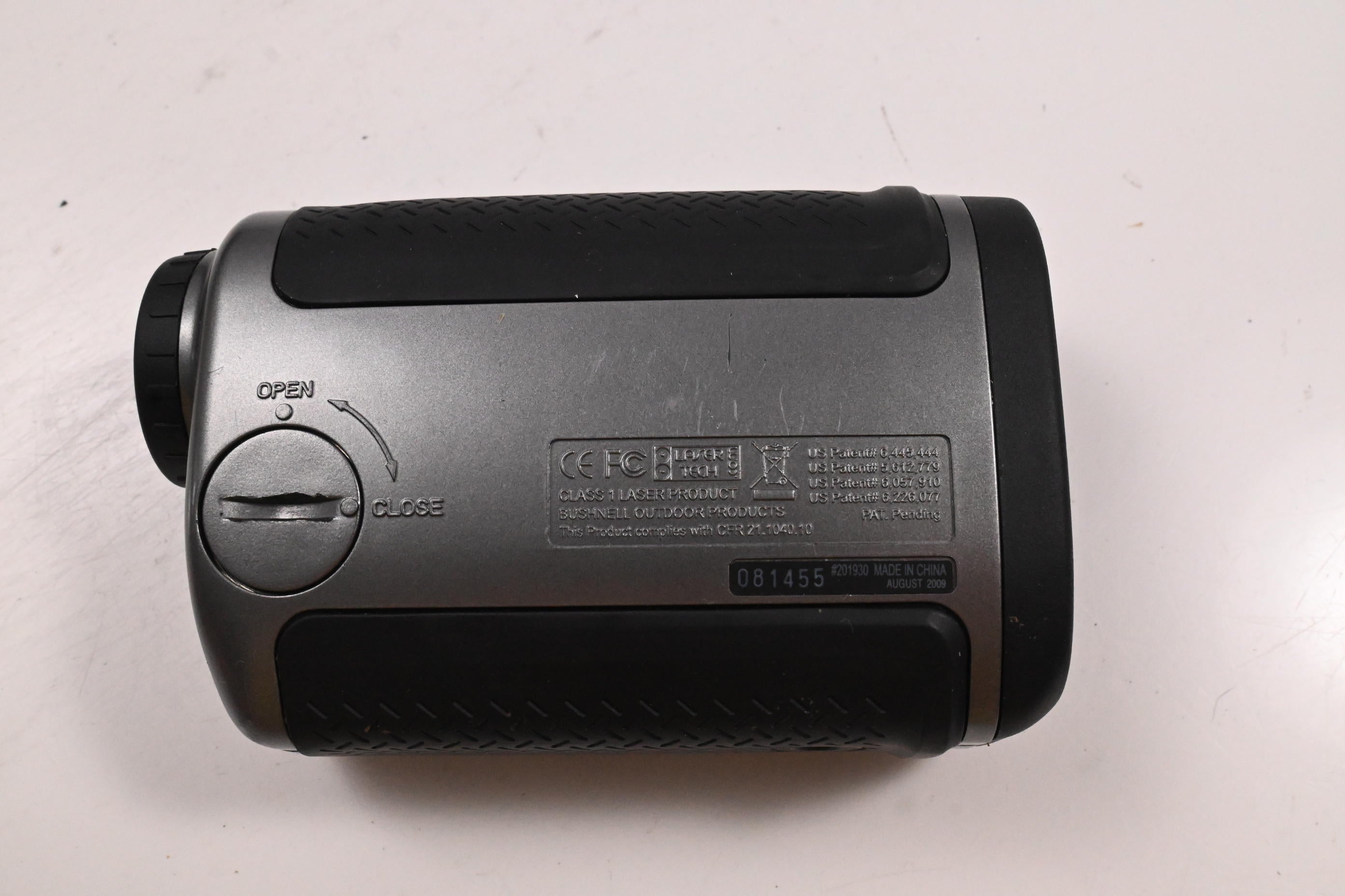Bushnell Tour V2 / Rangefinder