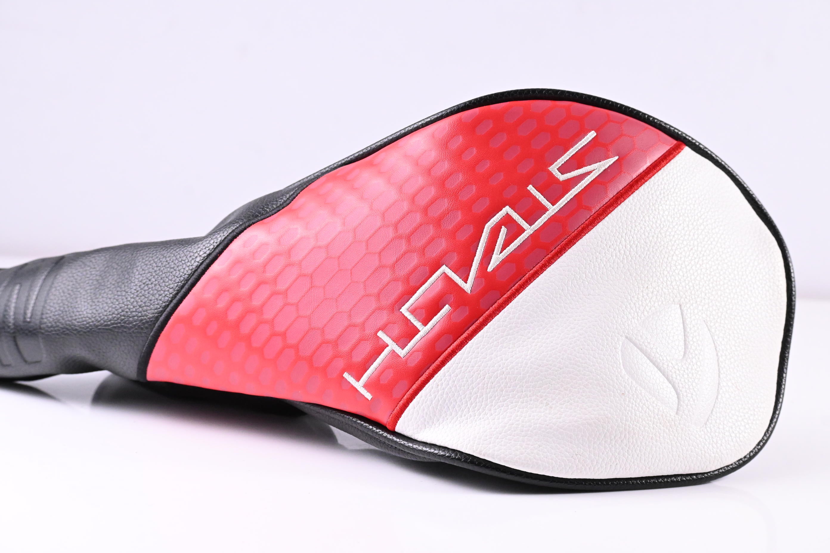 Left Hand Taylormade Stealth 2 Driver / 10.5 Degree / Stiff Flex Ventus Red 5