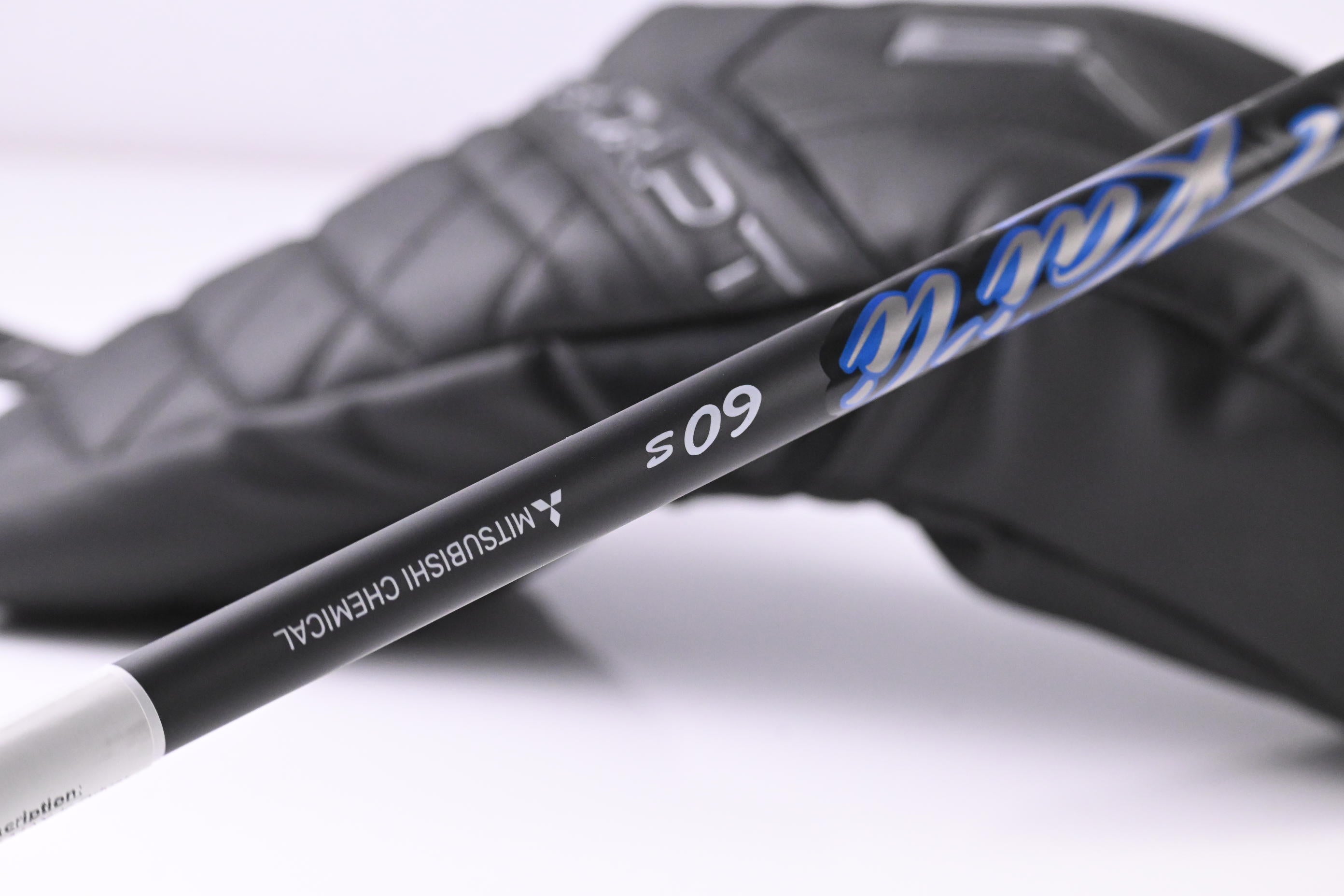 Cobra DS-Adapt MAX-K Driver / 10.5 Degree / Stiff Flex Kai'li Blue DawkWave 60