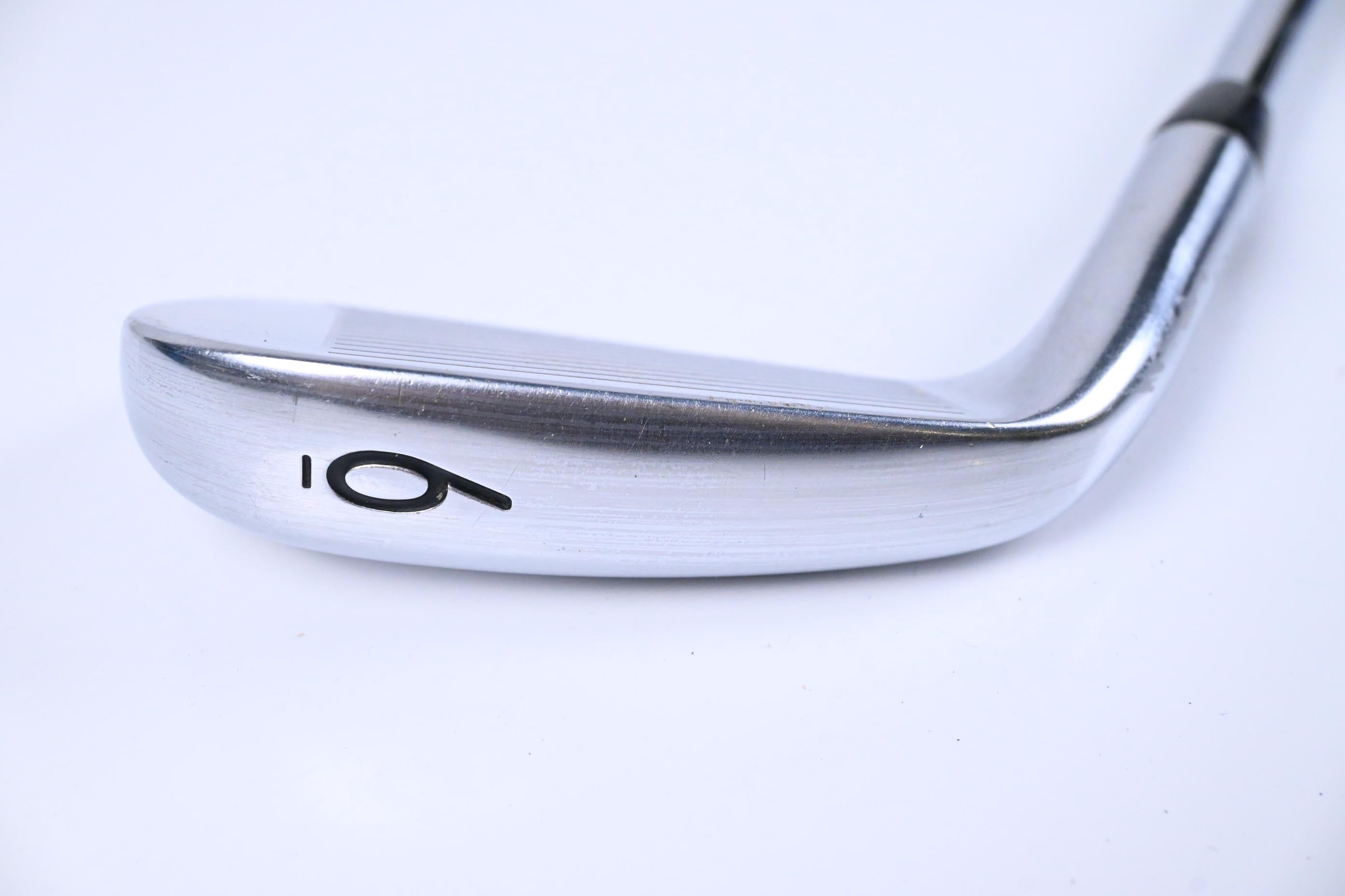 Titleist T100 2019 #6 Iron / Regular Flex AMT Black R300 Shaft