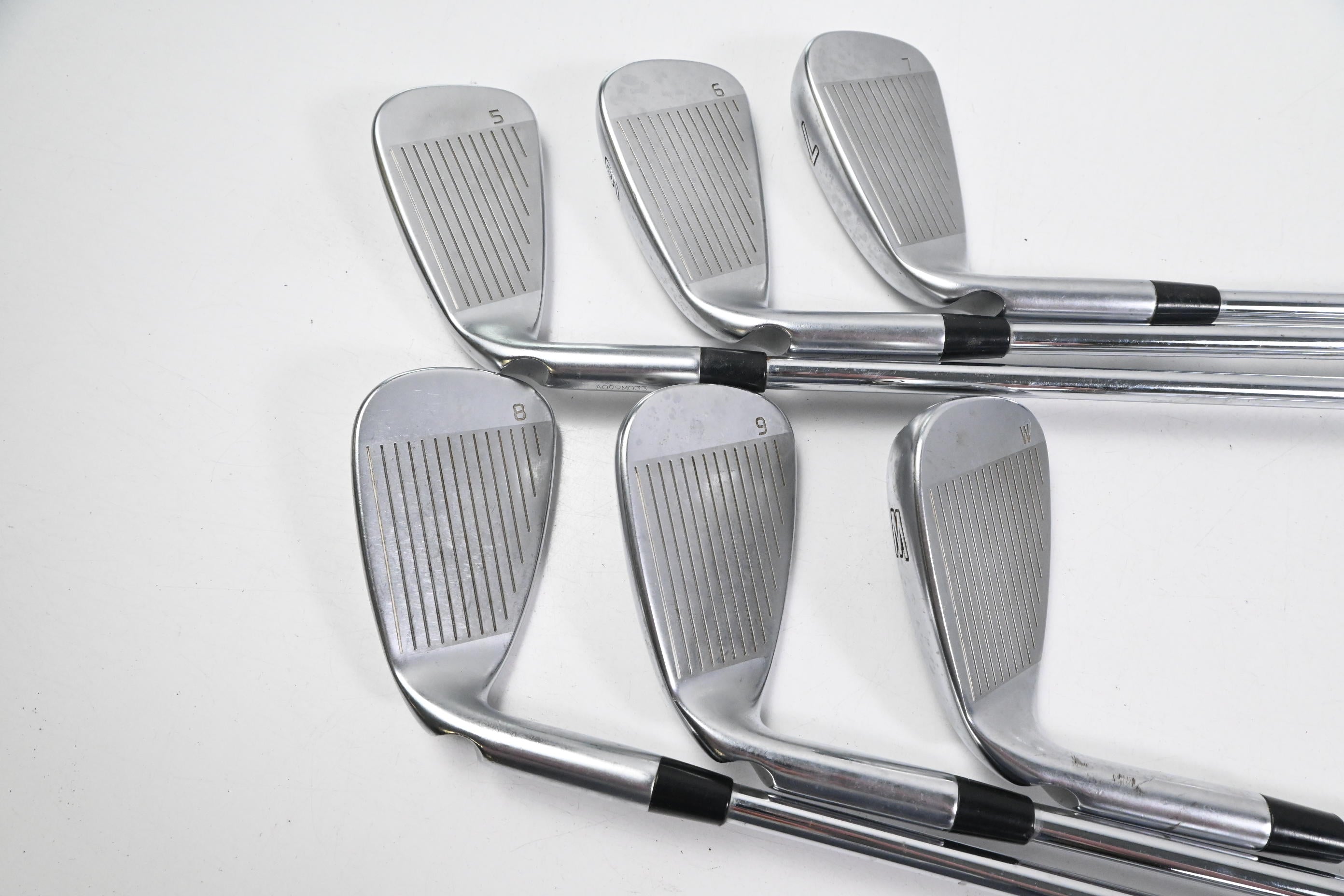 Ping G425 Irons / 5-PW / White  / Stiff Flex Elevate 95 Shafts