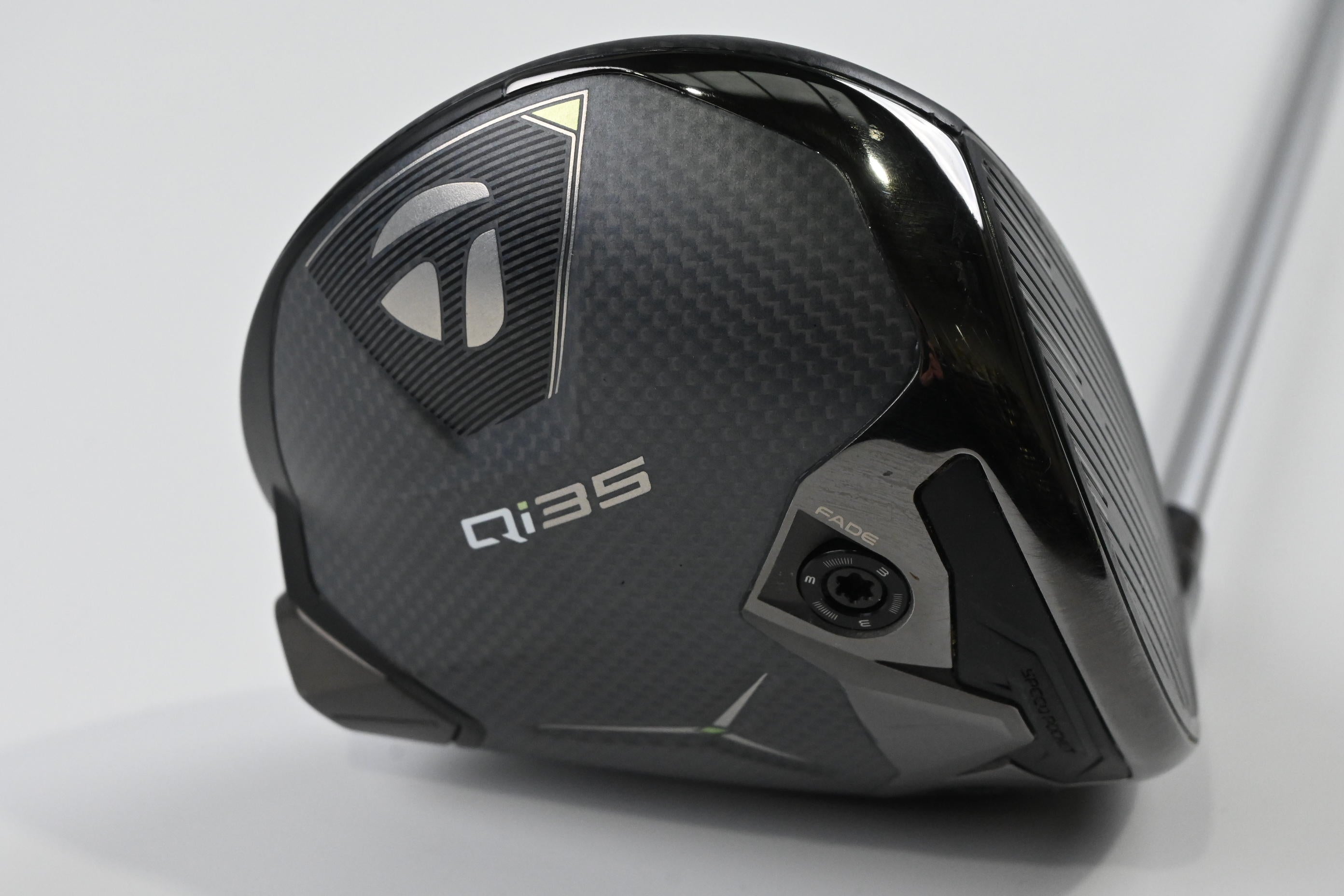 Taylormade Qi35 LS Driver / 9 Degree / Stiff Flex Project X VRTX 60