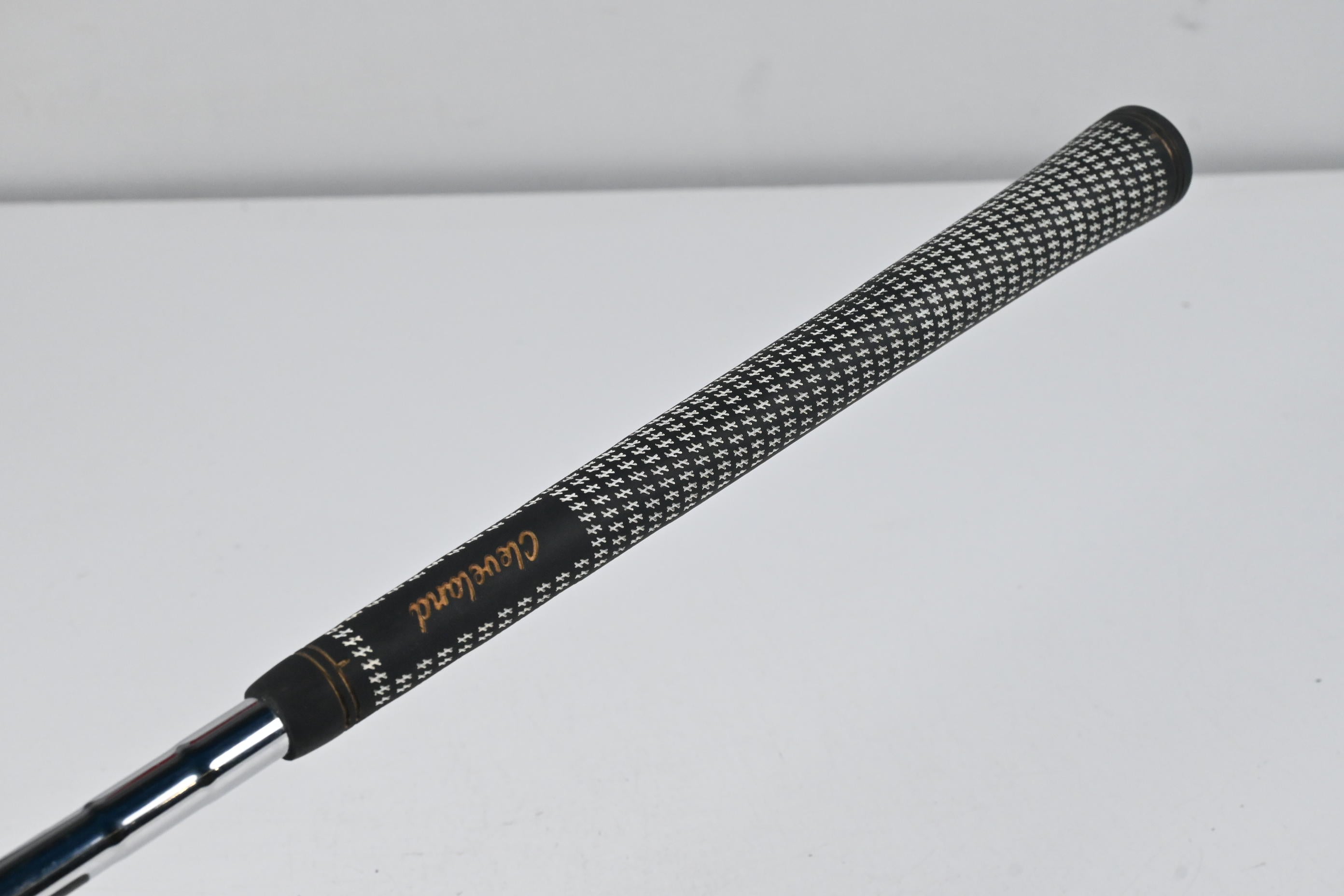 Cleveland 588 Precision Forged Sand Wedge / 54 Degree / Wedge Flex Tour Concept