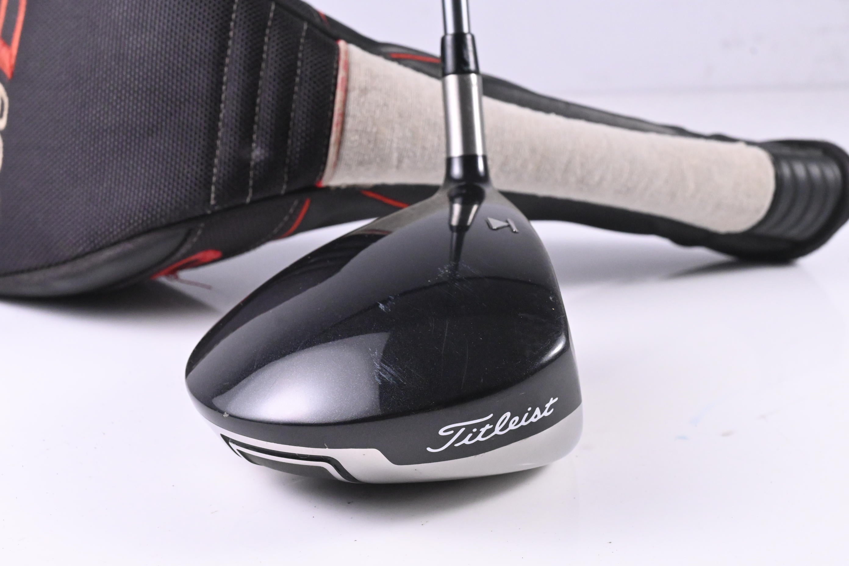 Titleist 909 D3 Driver / 9.5 Degree / Stiff Flex Diamana Blue 65 Shaft