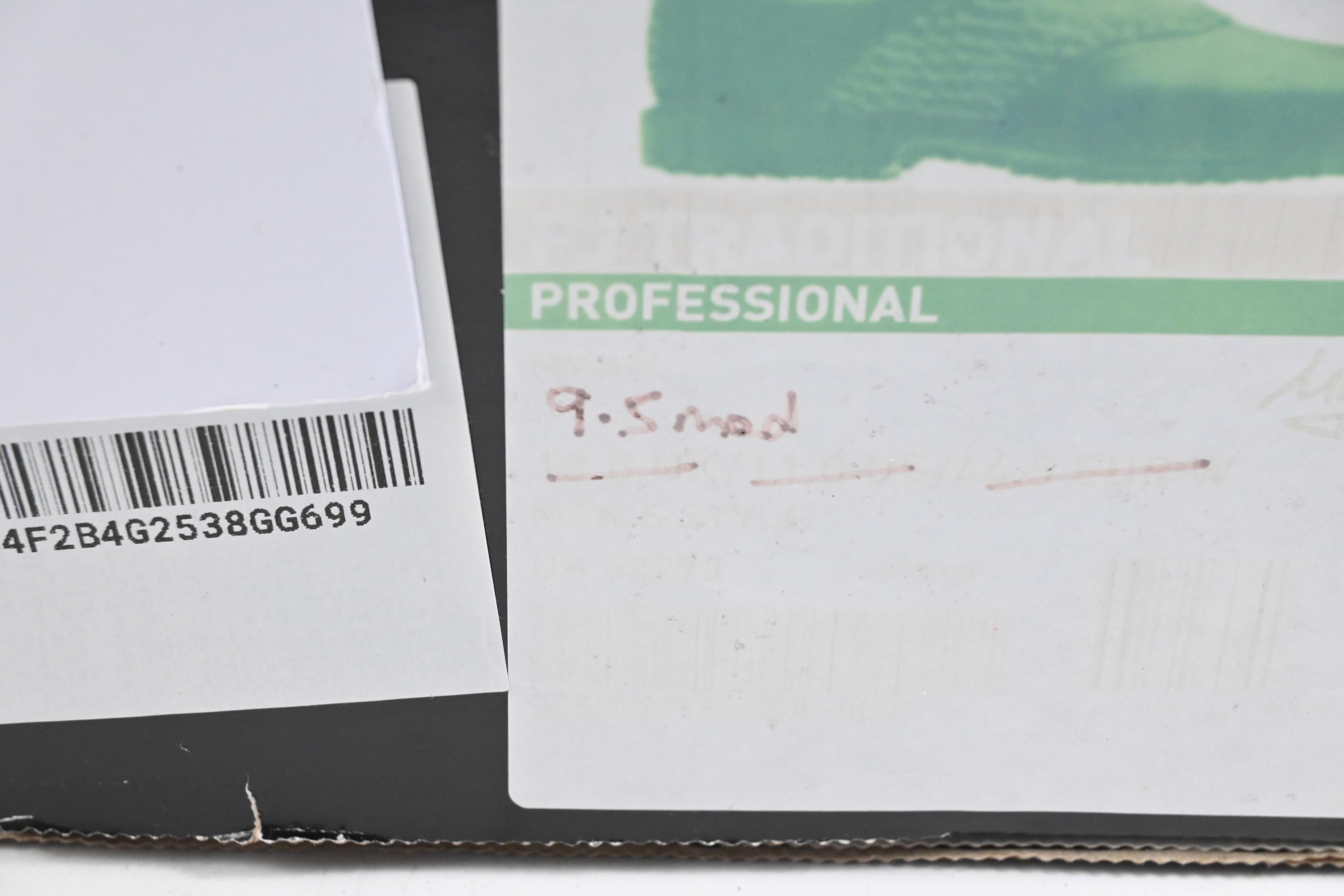 FootJoy Traditional Professional Golf Shoes / Size UK 9.5 / Black