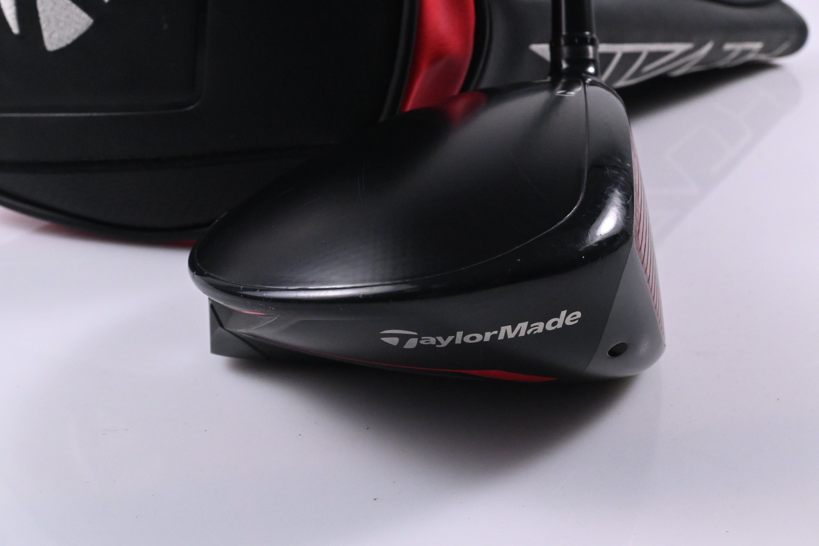 Taylormade Stealth Driver / 9 Degree / Stiff Flex EvenFlow Riptide 50 Shaft