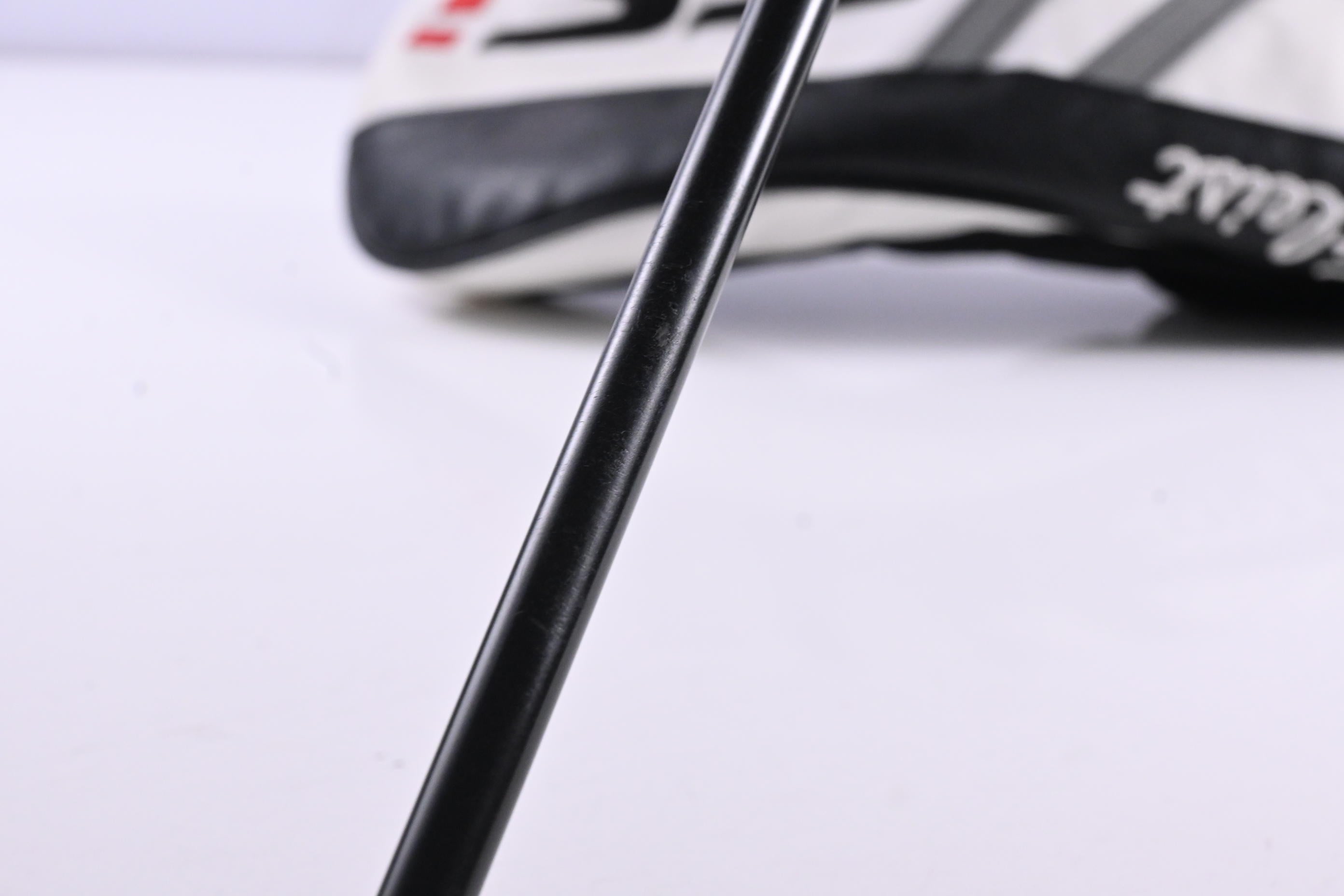 Titleist TSi3 Driver / 9 Degree / Stiff Flex Graphite Design Tour AD IZ-6 Shaft