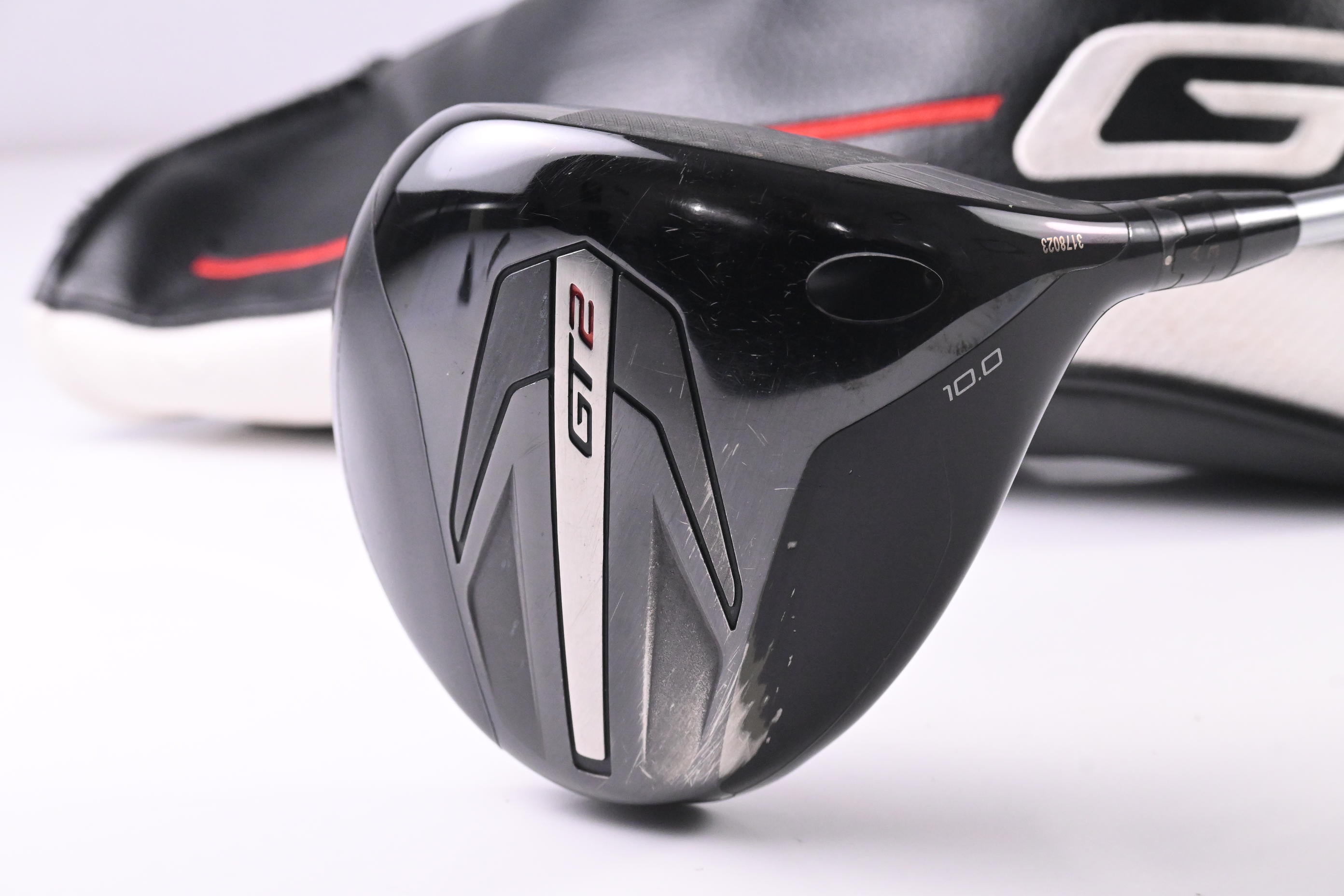 Titleist GT2 Driver / 10 Degree / Regular Flex Fujikura Air Speeder 40 Shaft