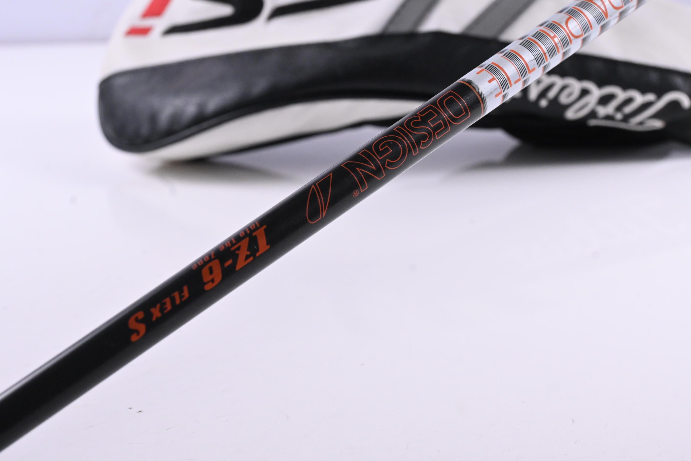 Titleist TSi3 Driver / 9 Degree / Stiff Flex Graphite Design Tour AD IZ-6 Shaft