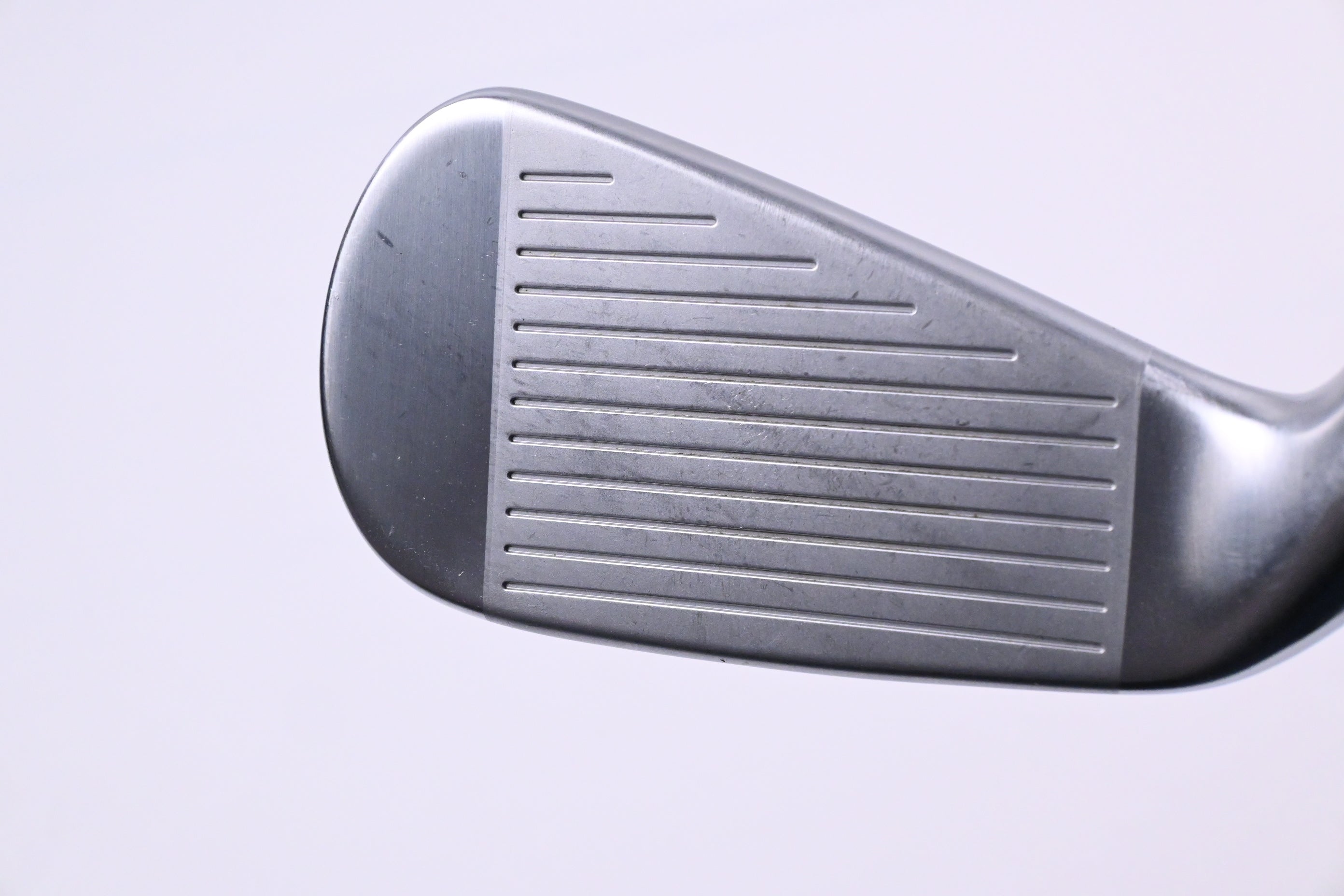Taylormade SIM UDI #2 Iron / 18 Degree / Stiff Flex Diamana Thump 90 Shaft