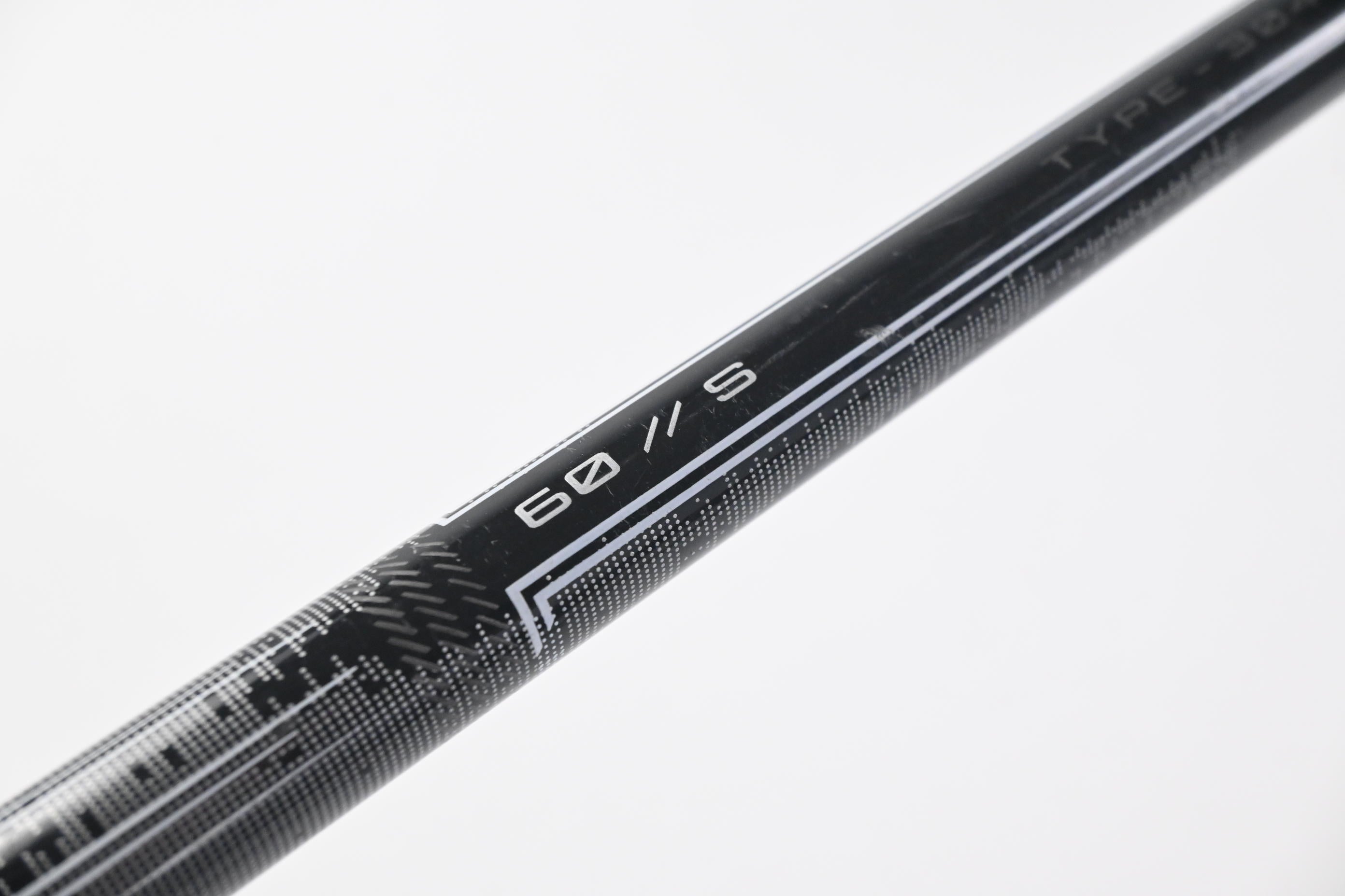 Mitsubishi Chemical MMT Black 60 Driver Shaft / Stiff Flex / Titleist