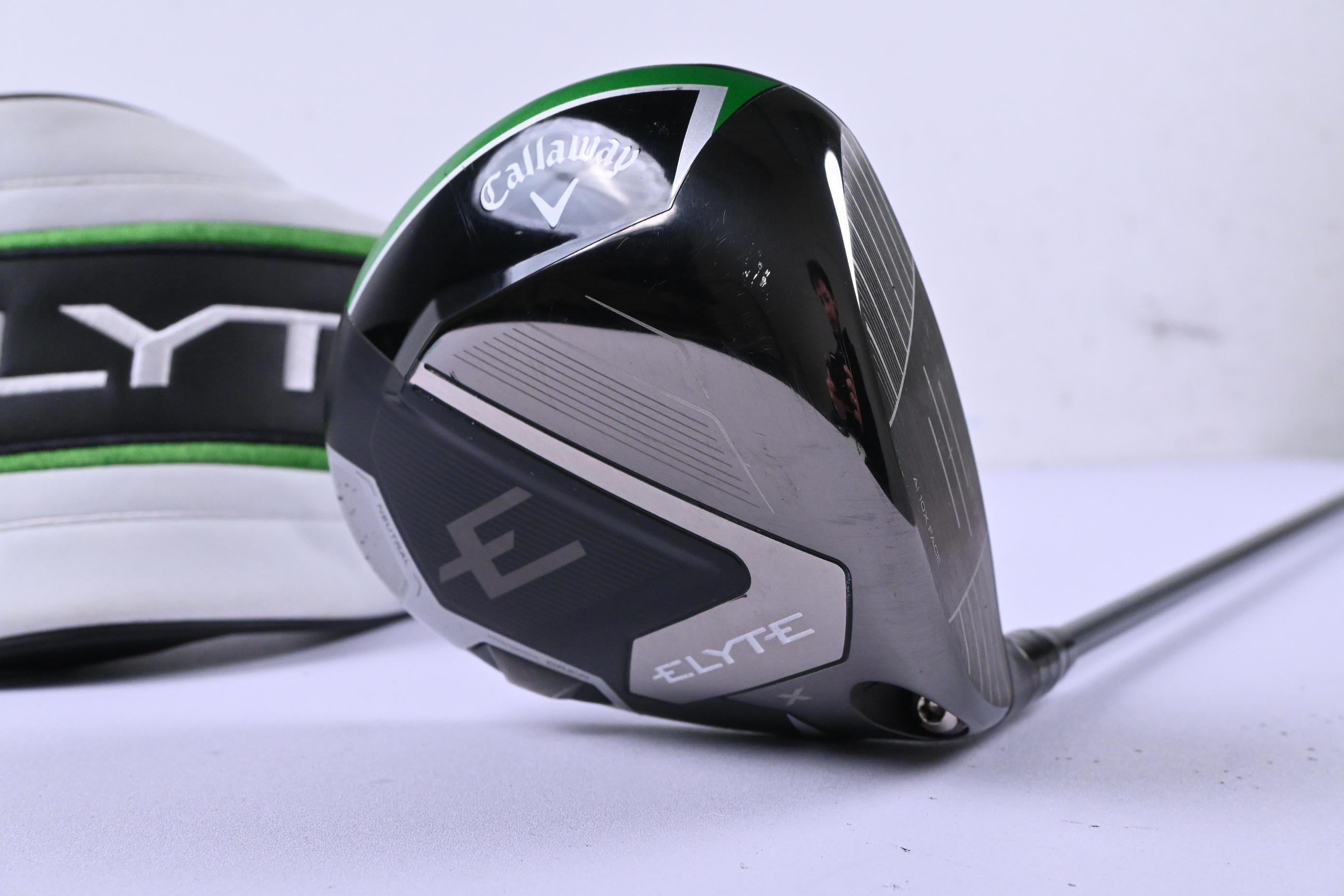 Callaway Elyte X Driver / 10.5 Degree / Regular Flex Denali Charcoal 50 Shaft
