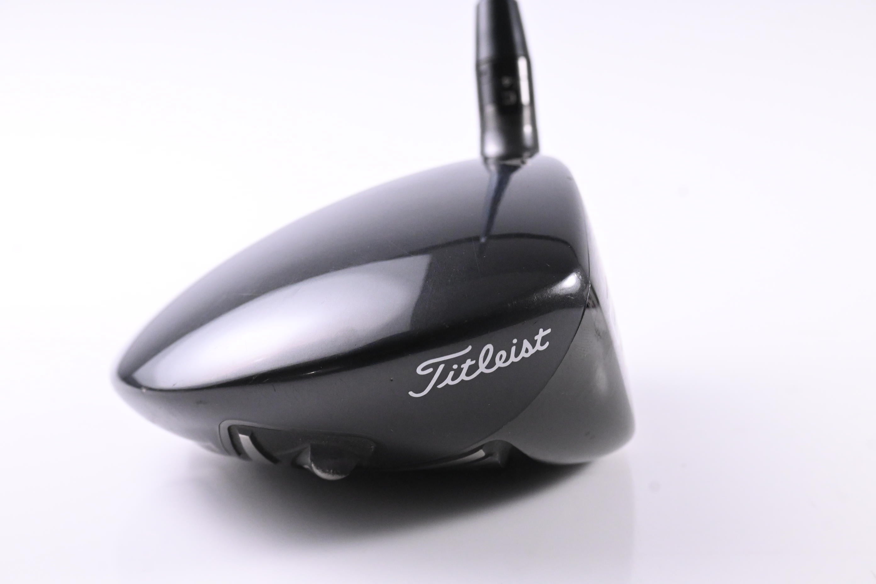 Titleist 917 D2 Driver / 9.5 Degree / Regular Flex Fujikura Speeder Pro 74 Shaft